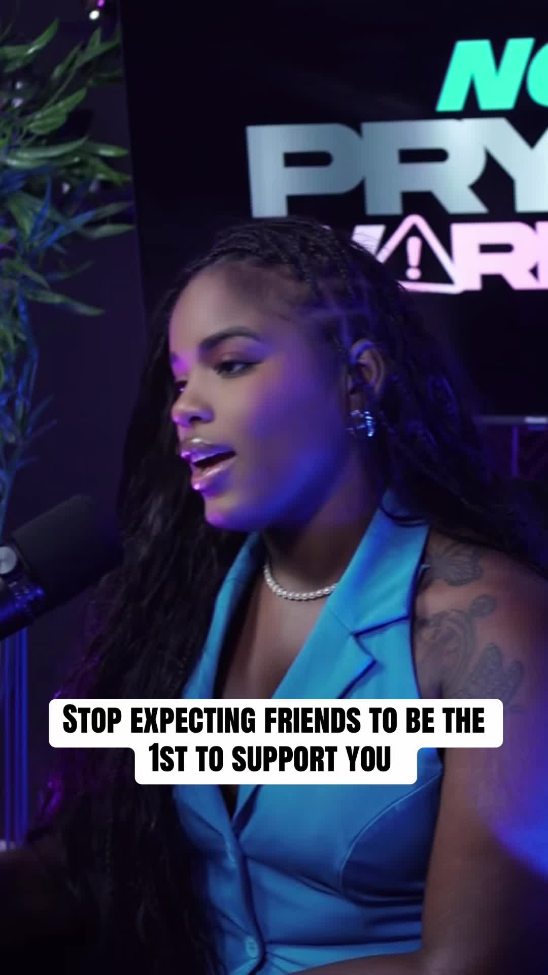 @thearielpryor