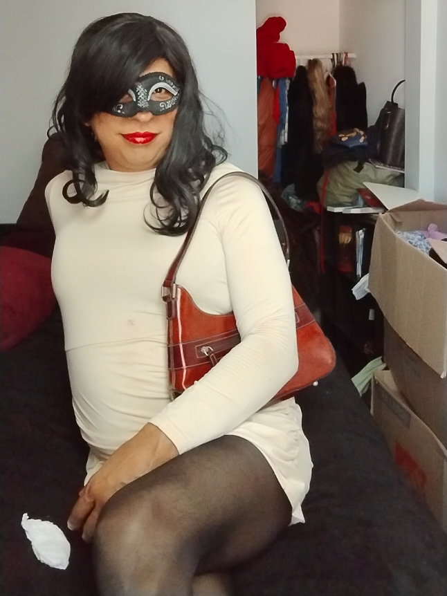 @Crossdresser Veronica