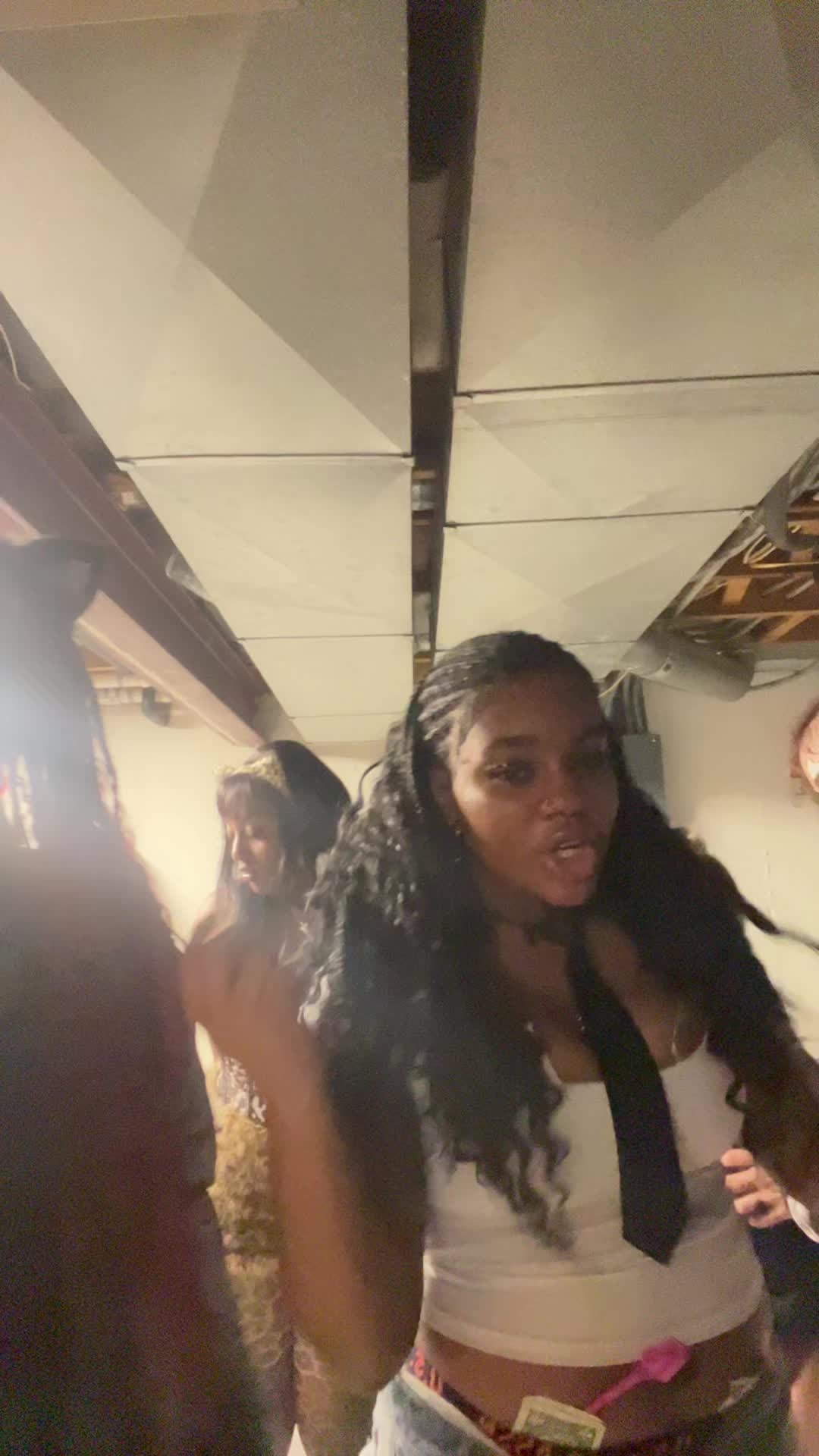 @annabanana
