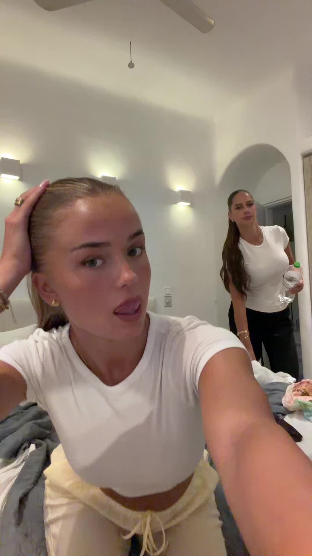 @maxi_mclk