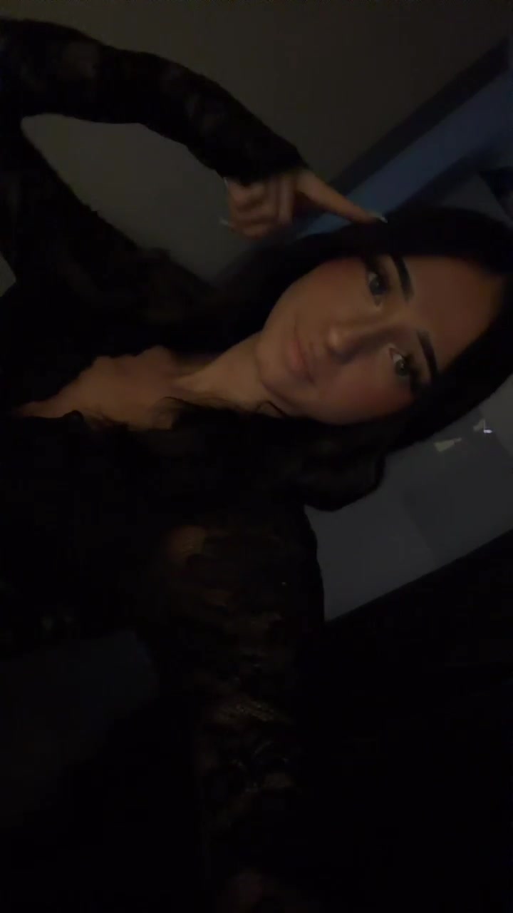 @✞