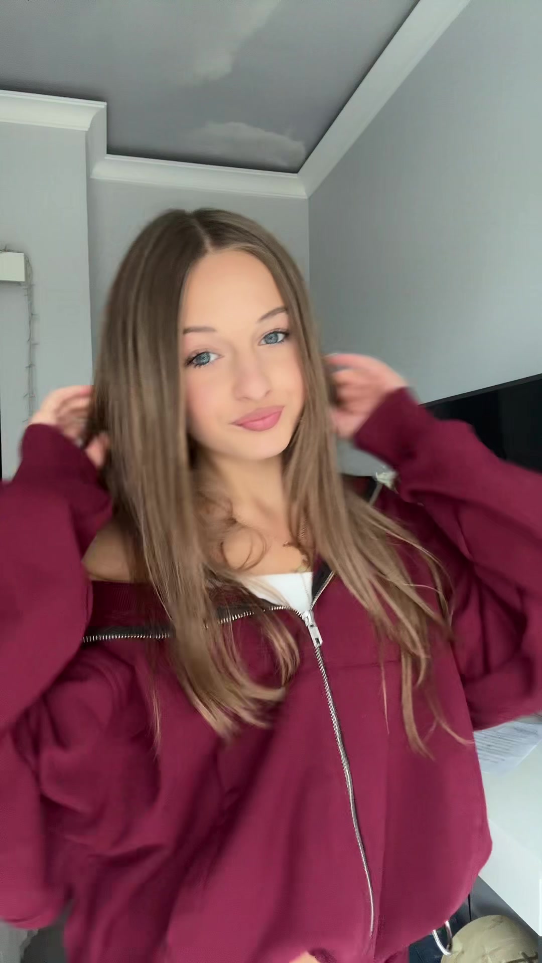 @INESKA🪼