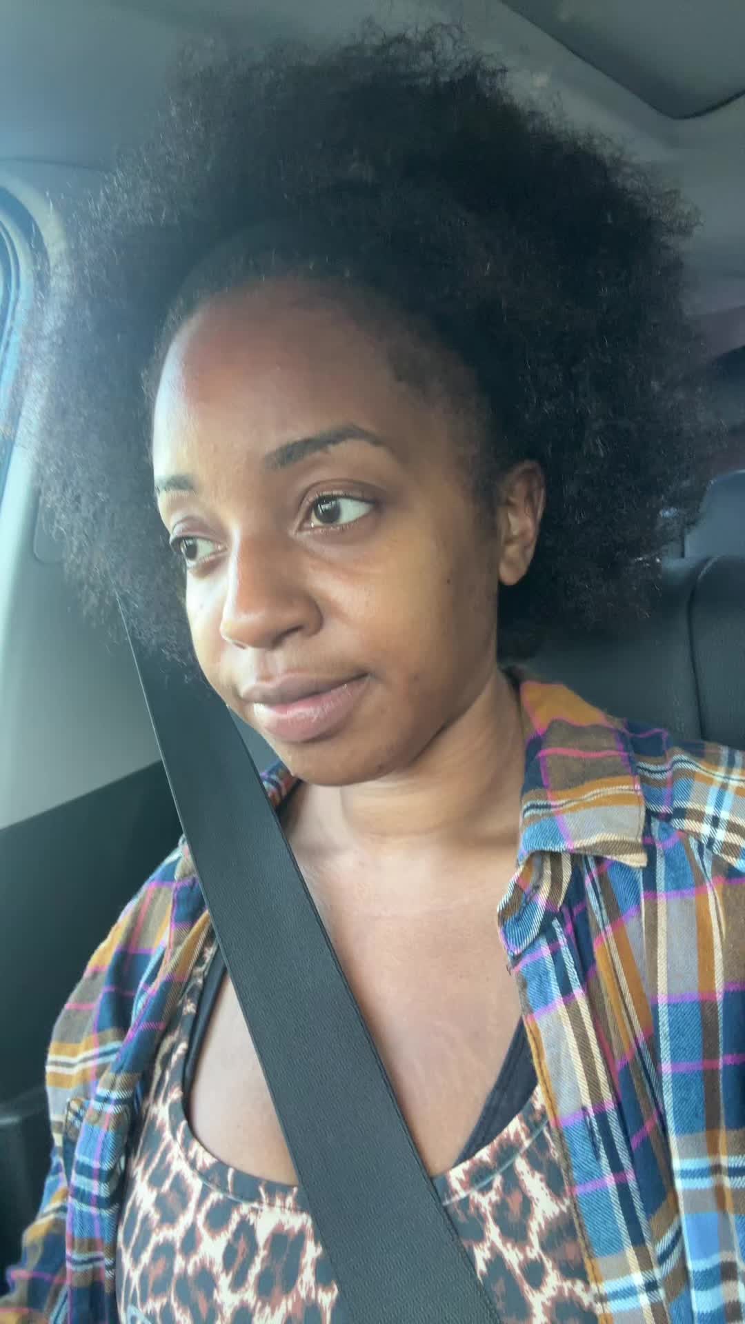 @comewithkira