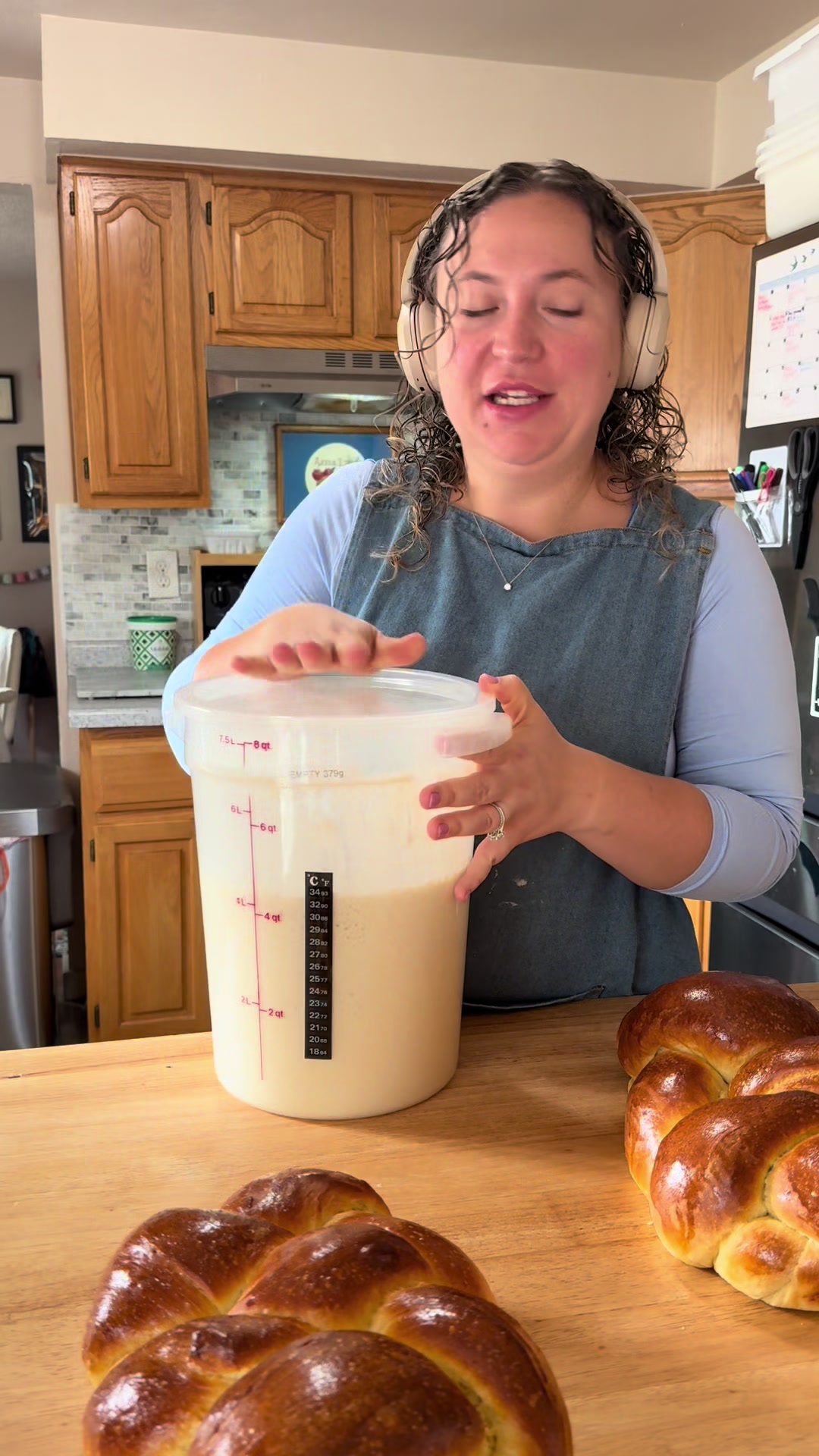 @Hali Holt 🥨