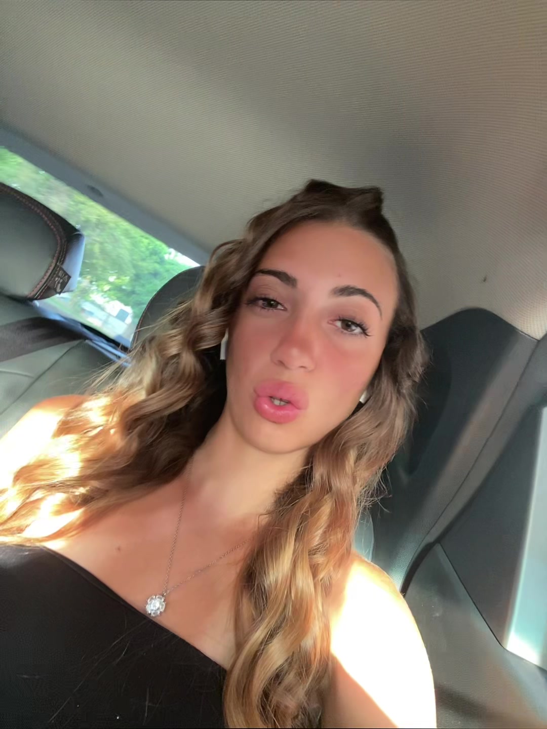 @Asiaostili1234567890