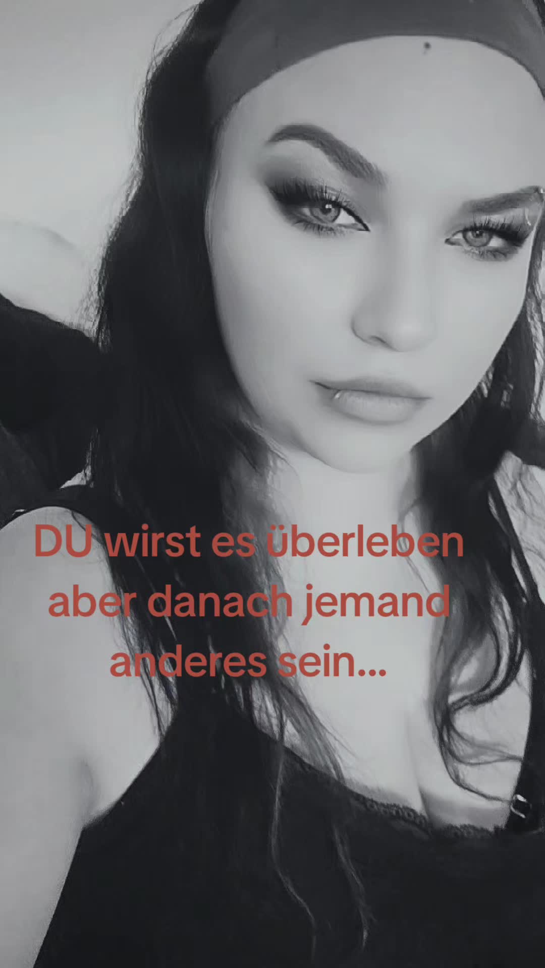 @◇Schattenfeder◇ 📚🖤