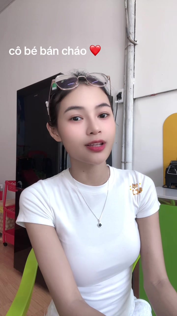 @TRANG