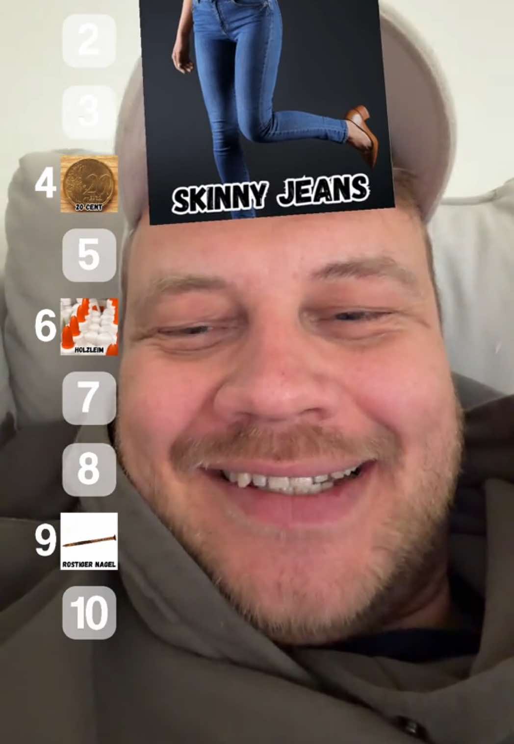 @ClowdyRowdy