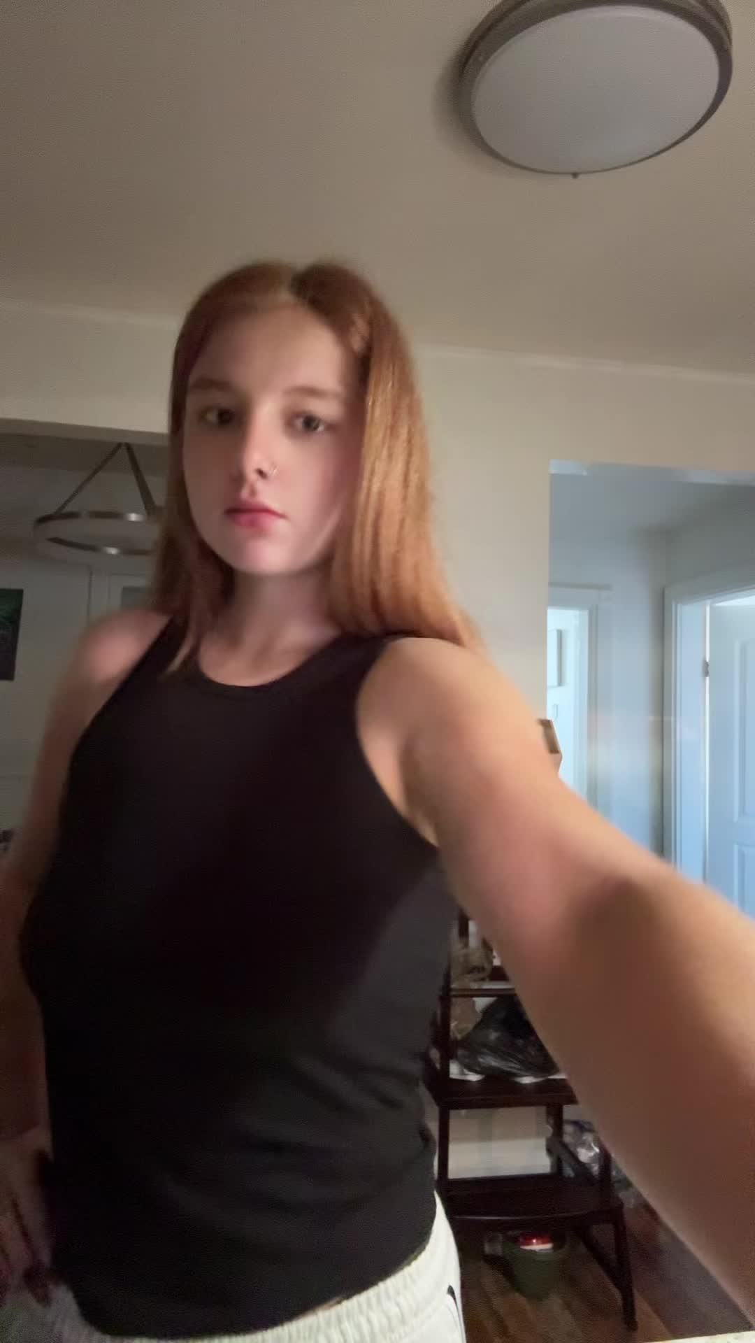 @Littlered0712