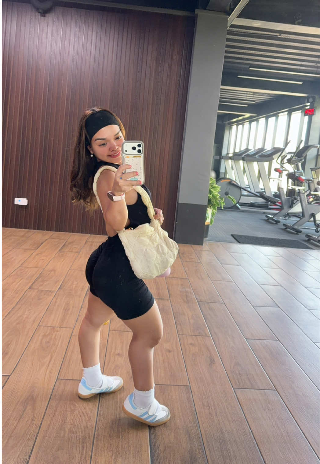 @missjammybear on IG ✿