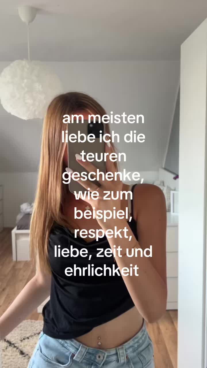 @๐๐๐ฅ๐ข๐๐ข๐