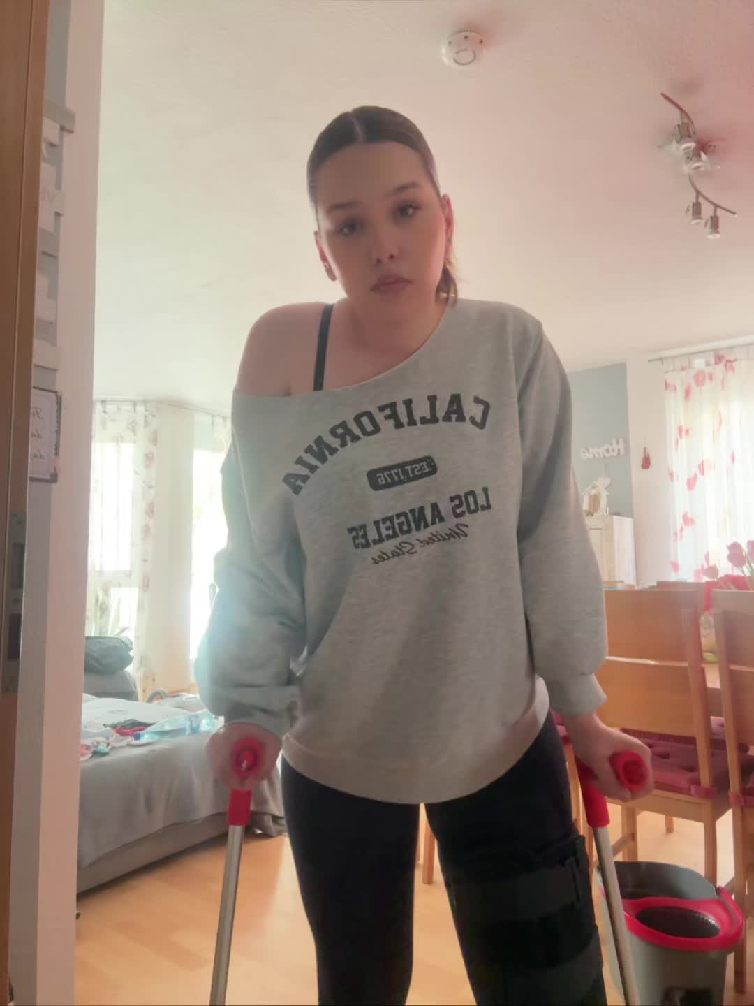 @Николь