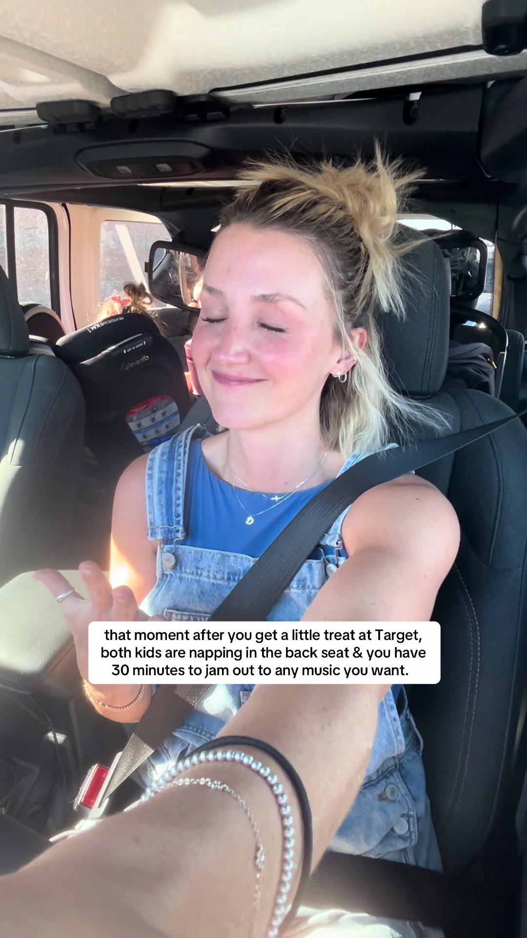 @lacee
