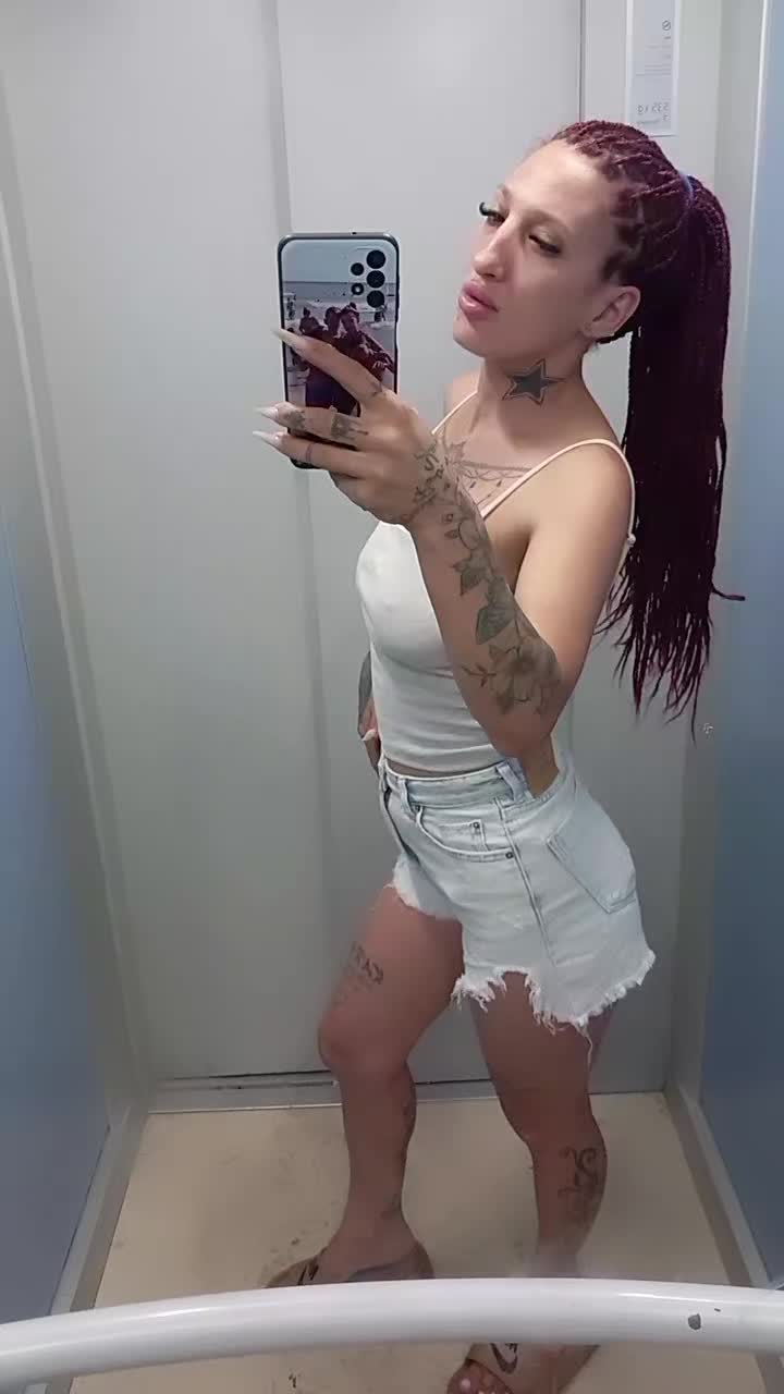 @KARMA 🤫