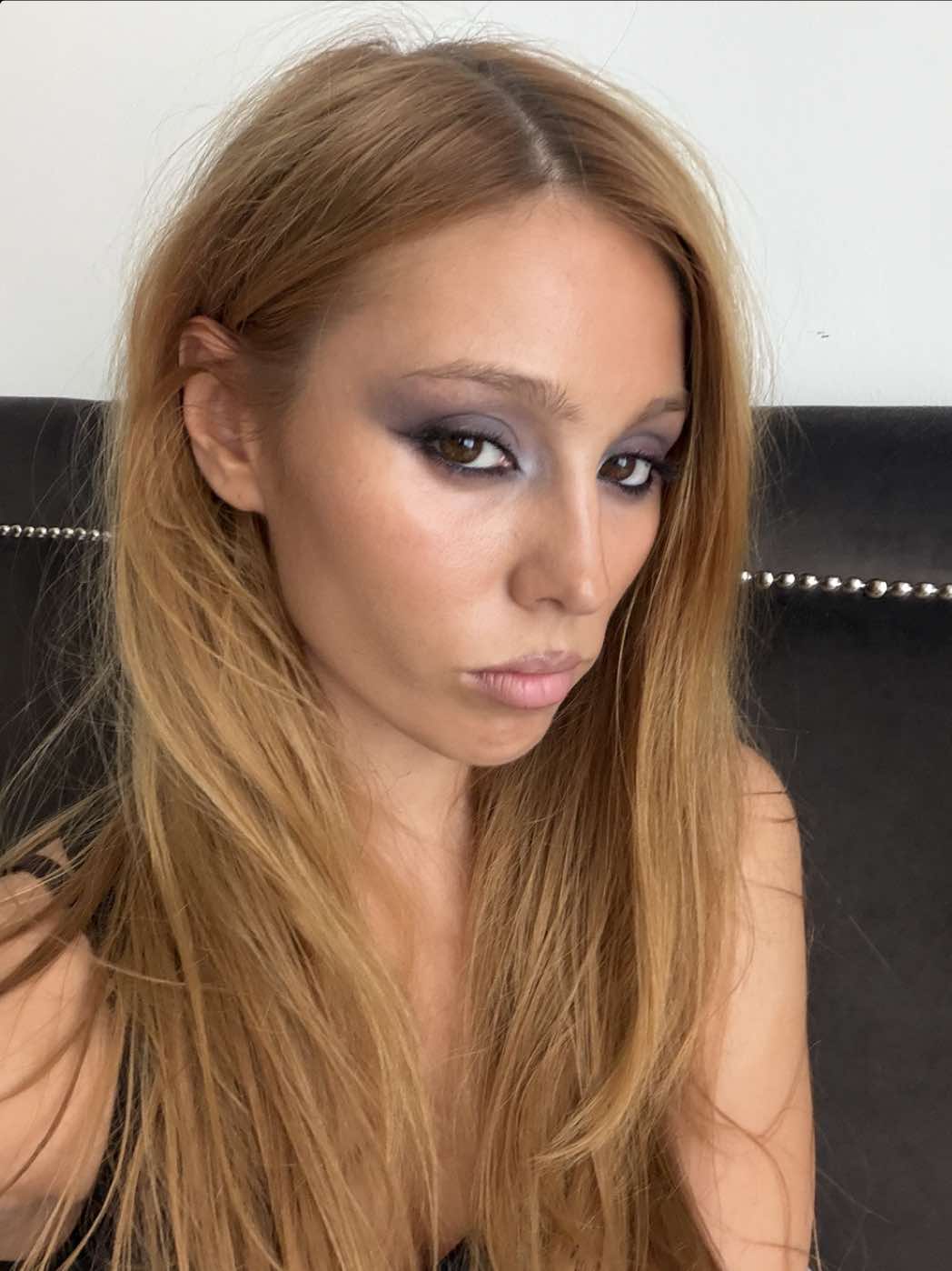 @nellyynelsson