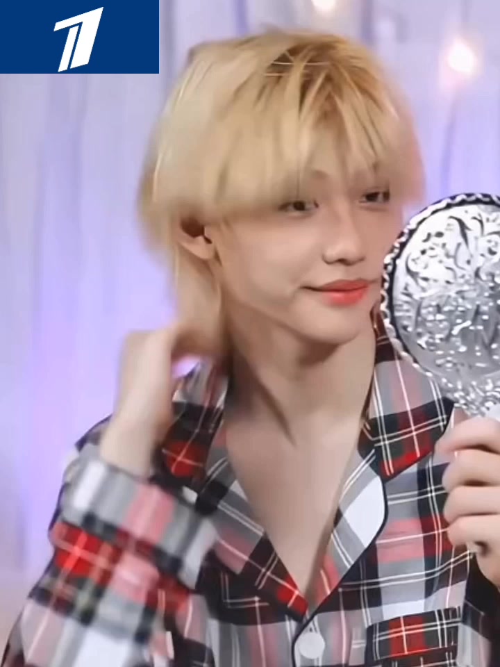 @946straykids_bts