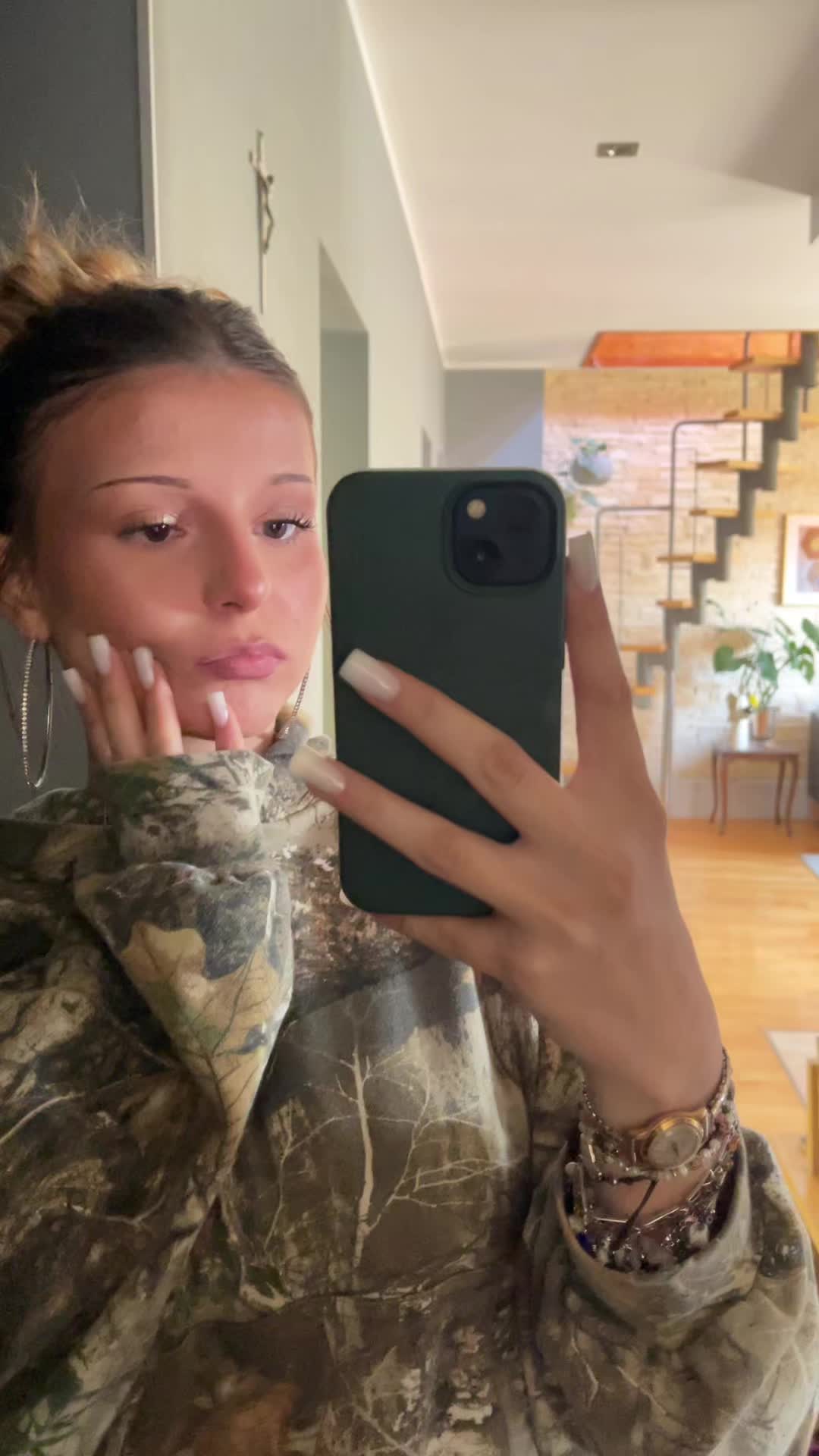 @izakonik123