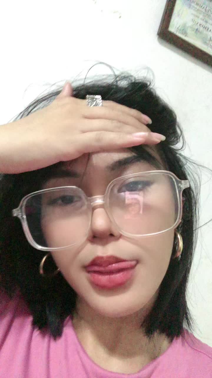 @meganuronly1