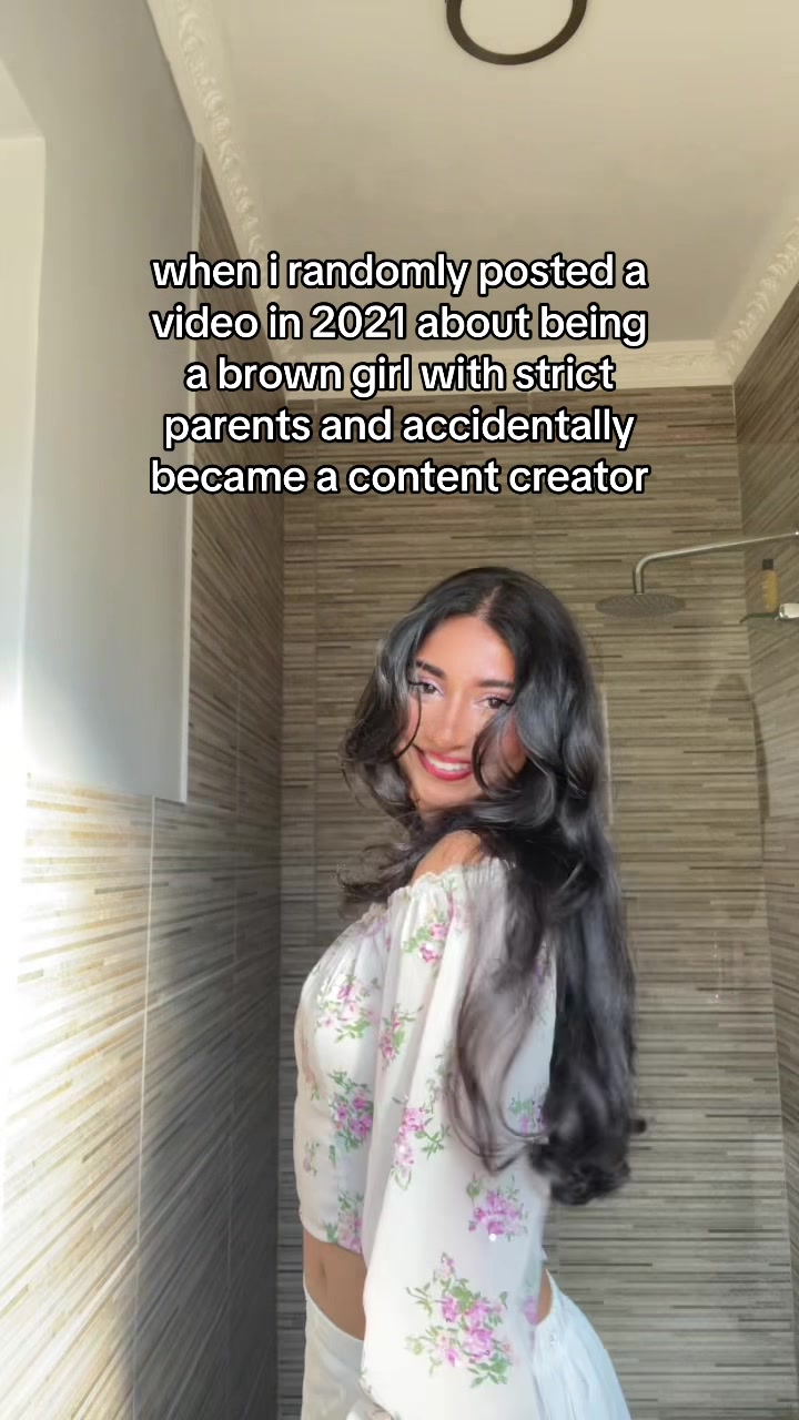 @Bhavika เฅ