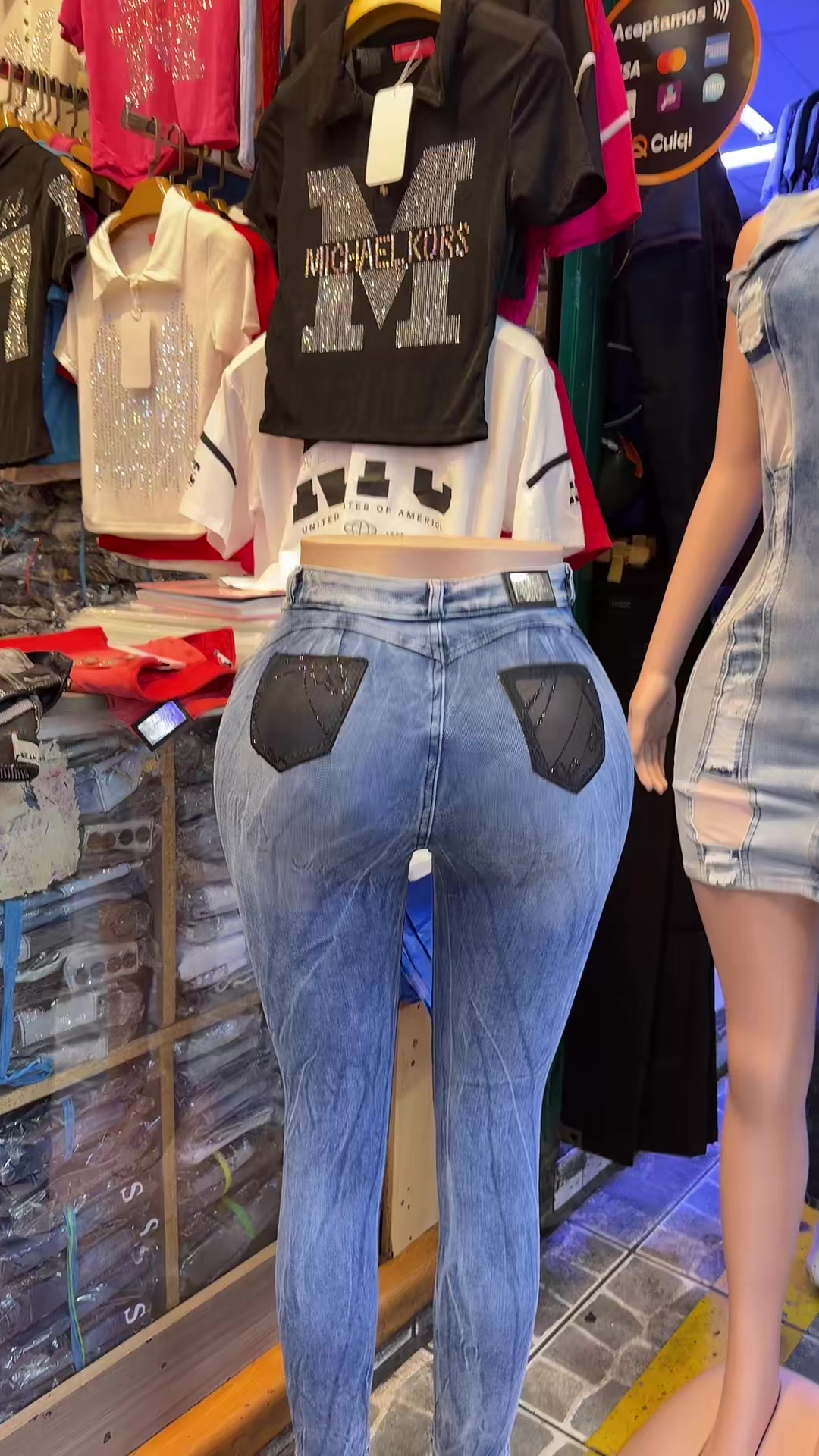 @APRETADITAS JEANS