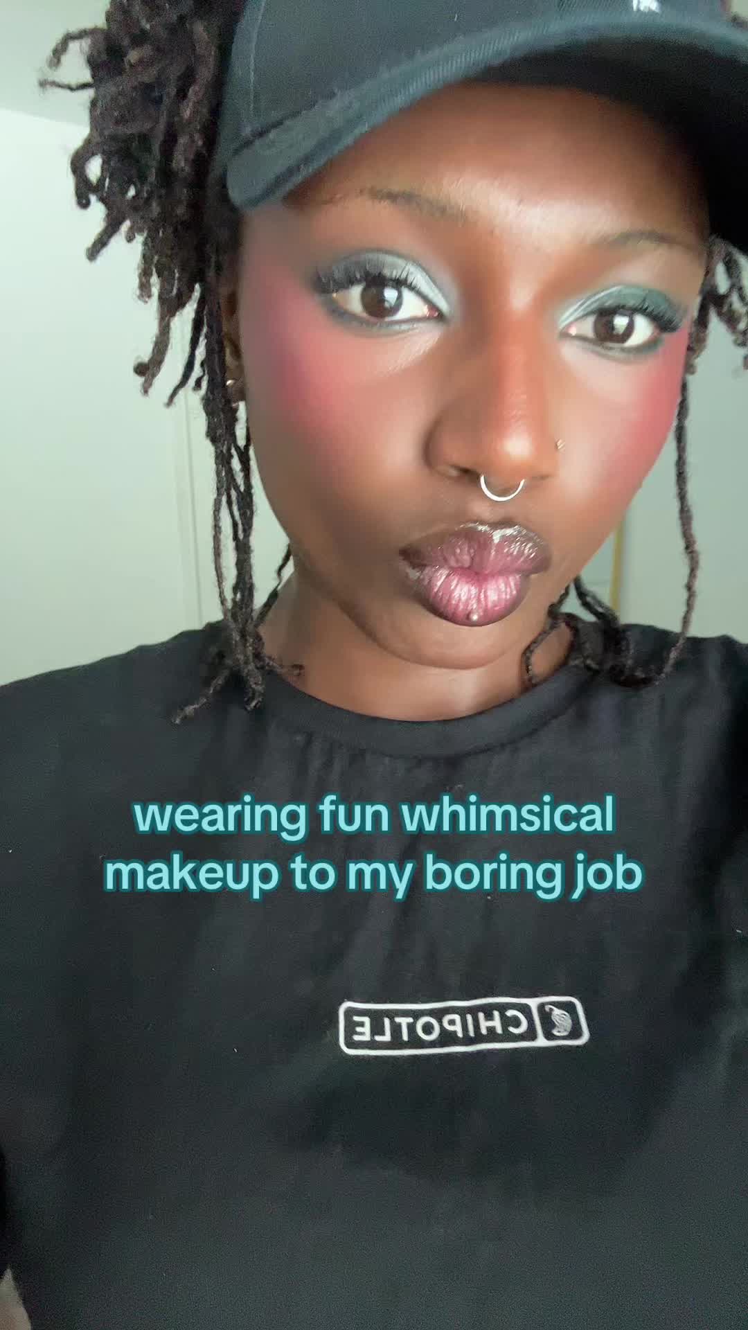 @whimsyqueen🪽