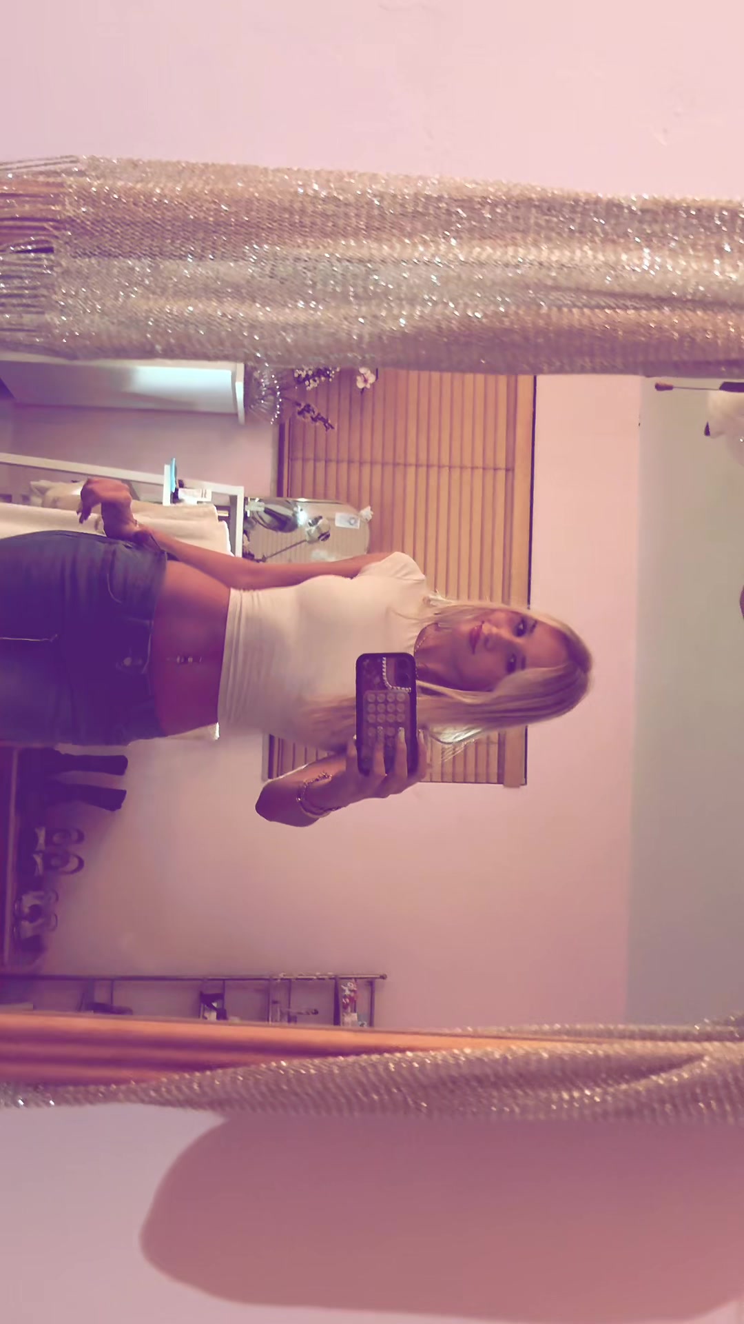@localelotelovr