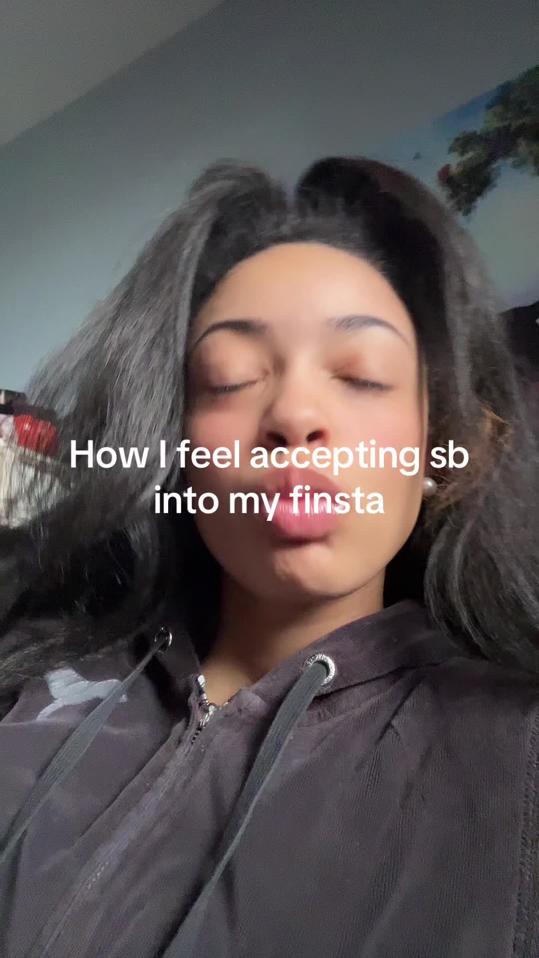 @⃟
