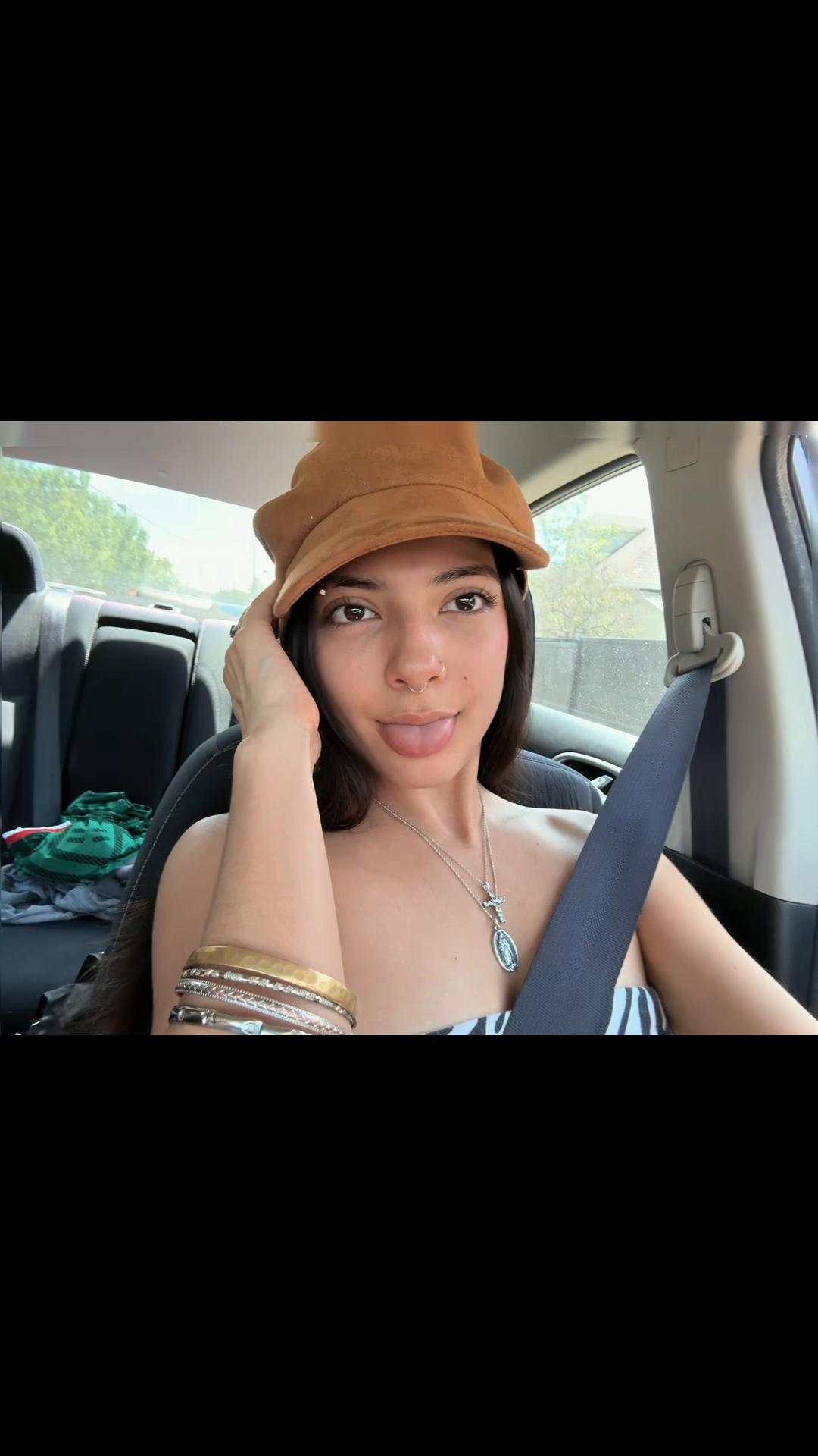 @Yuli
