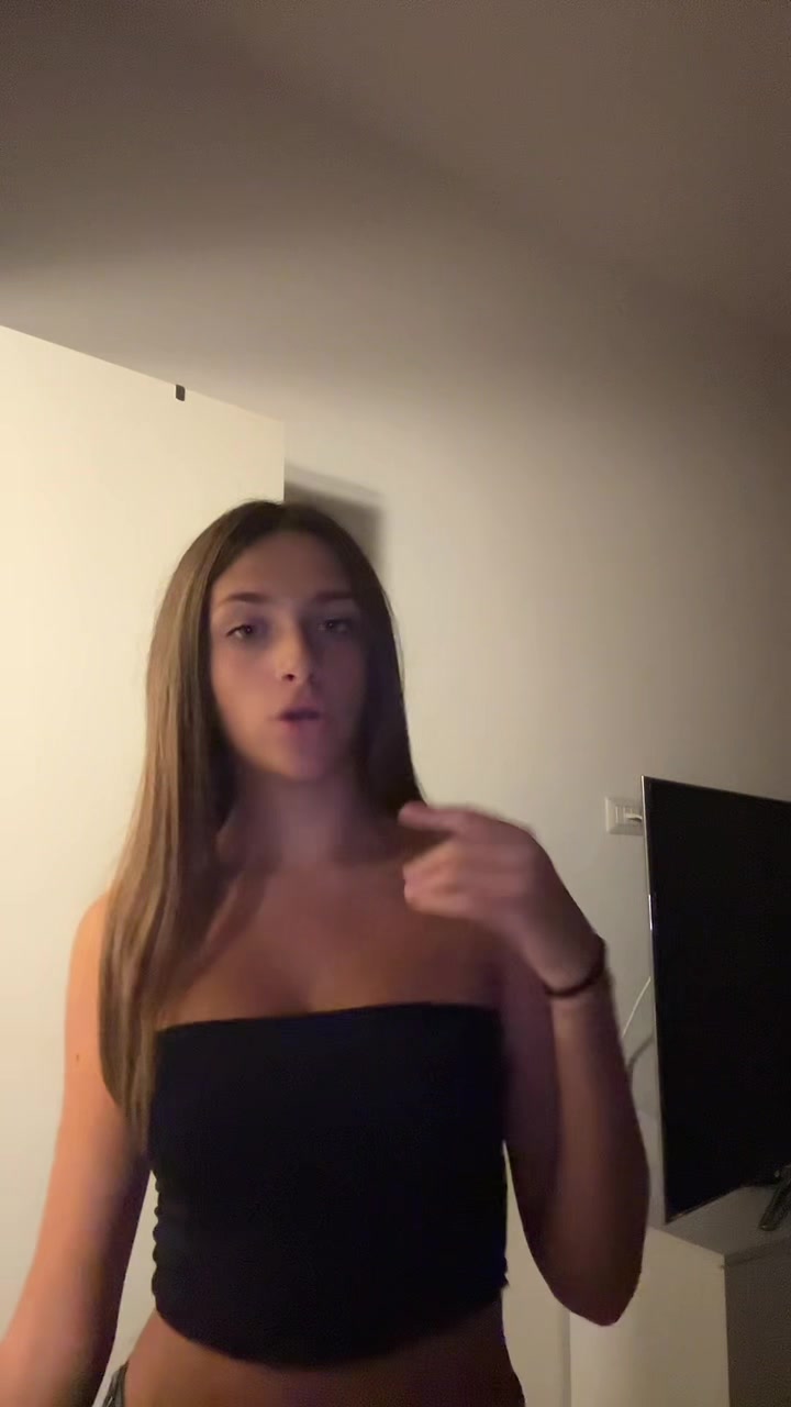 @𝒆𝒍𝒊𝒔𝒂