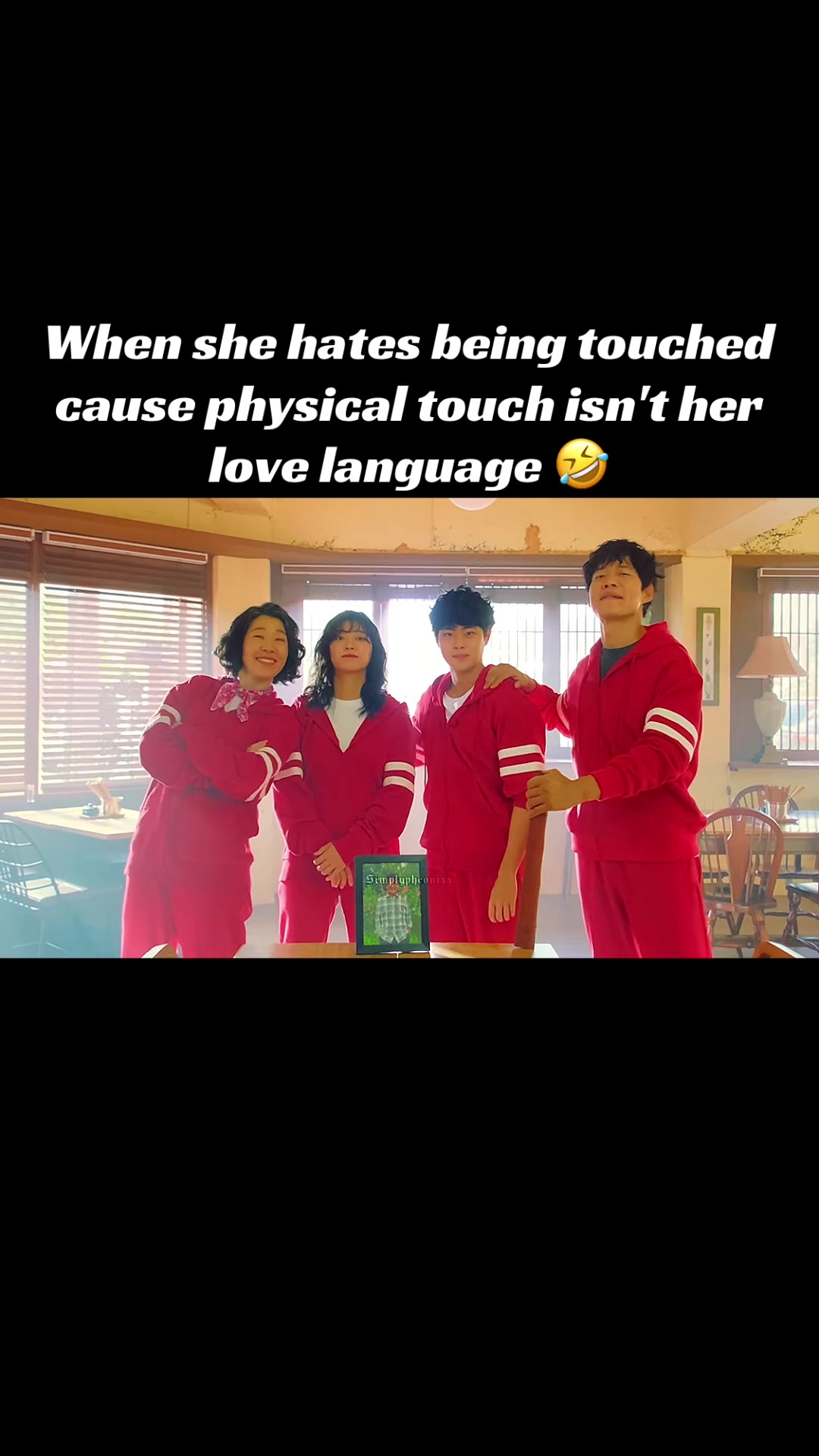 @Pheonixx🦋