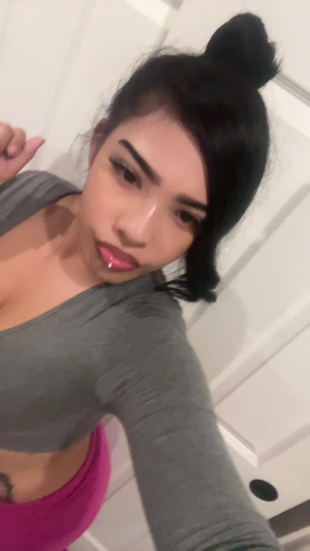 @🎲