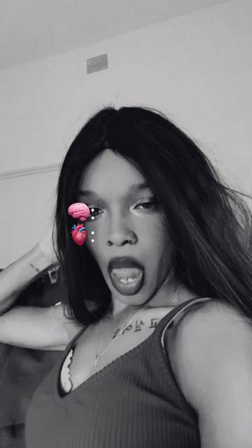 @💜❤️Monique❤️💜