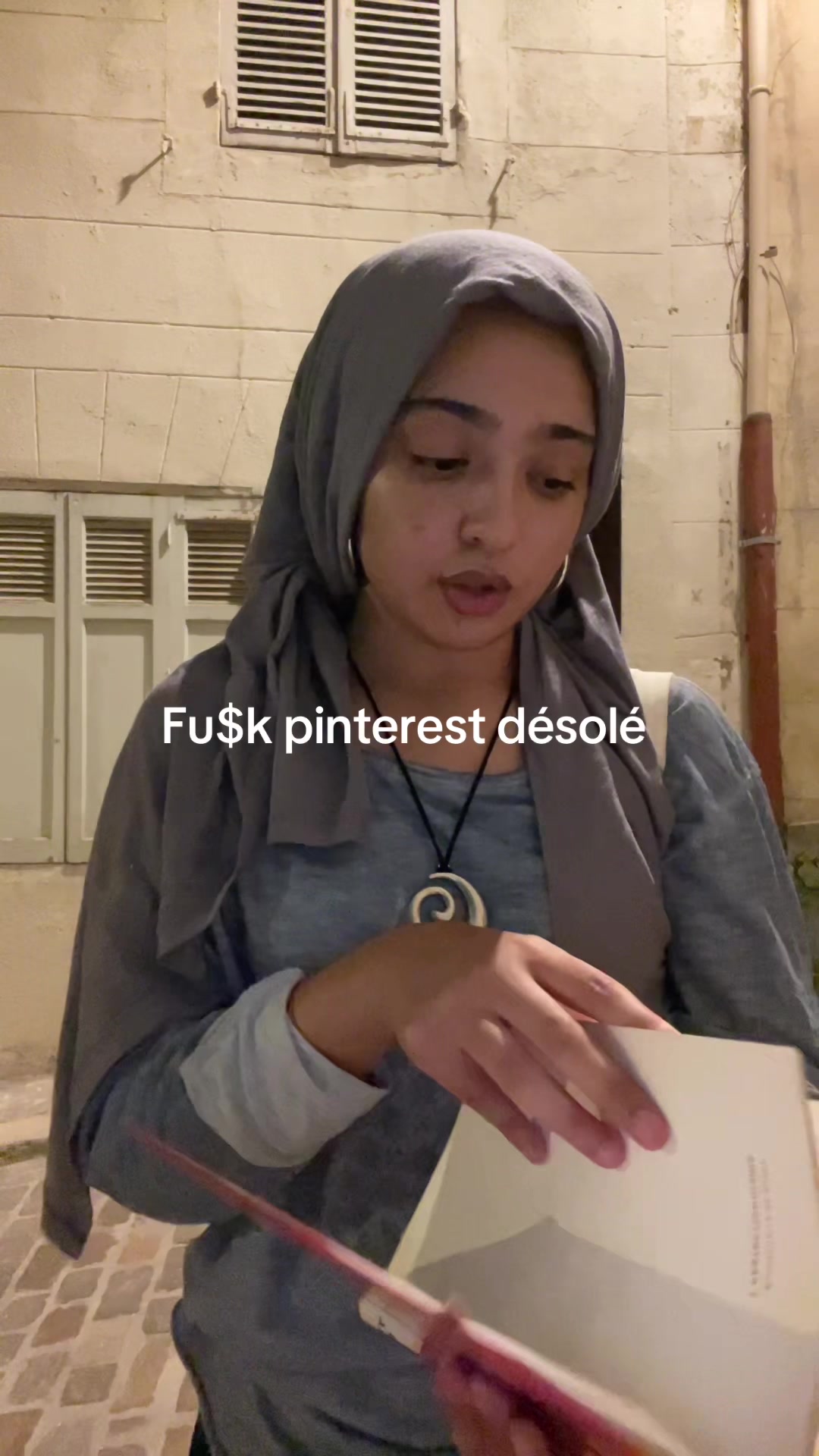 @Esmeralda