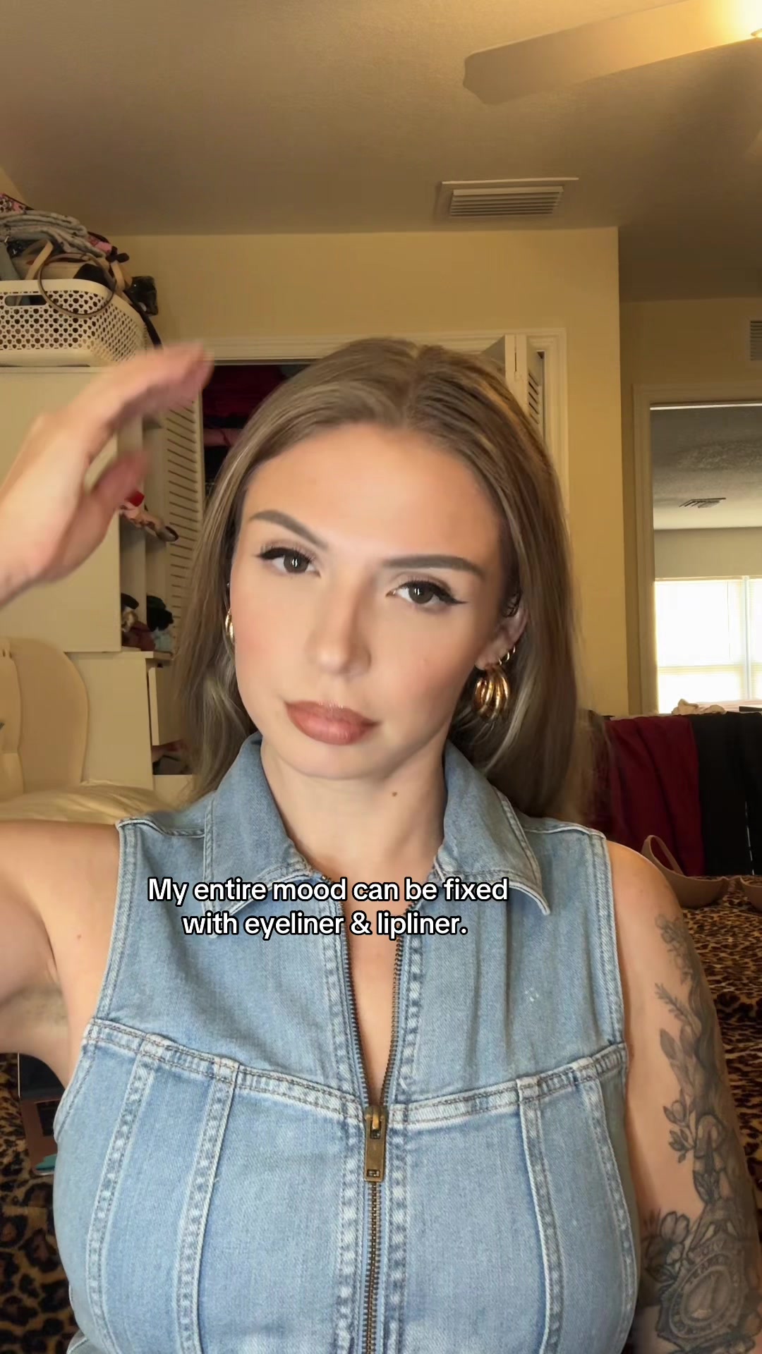 @niki&nicole