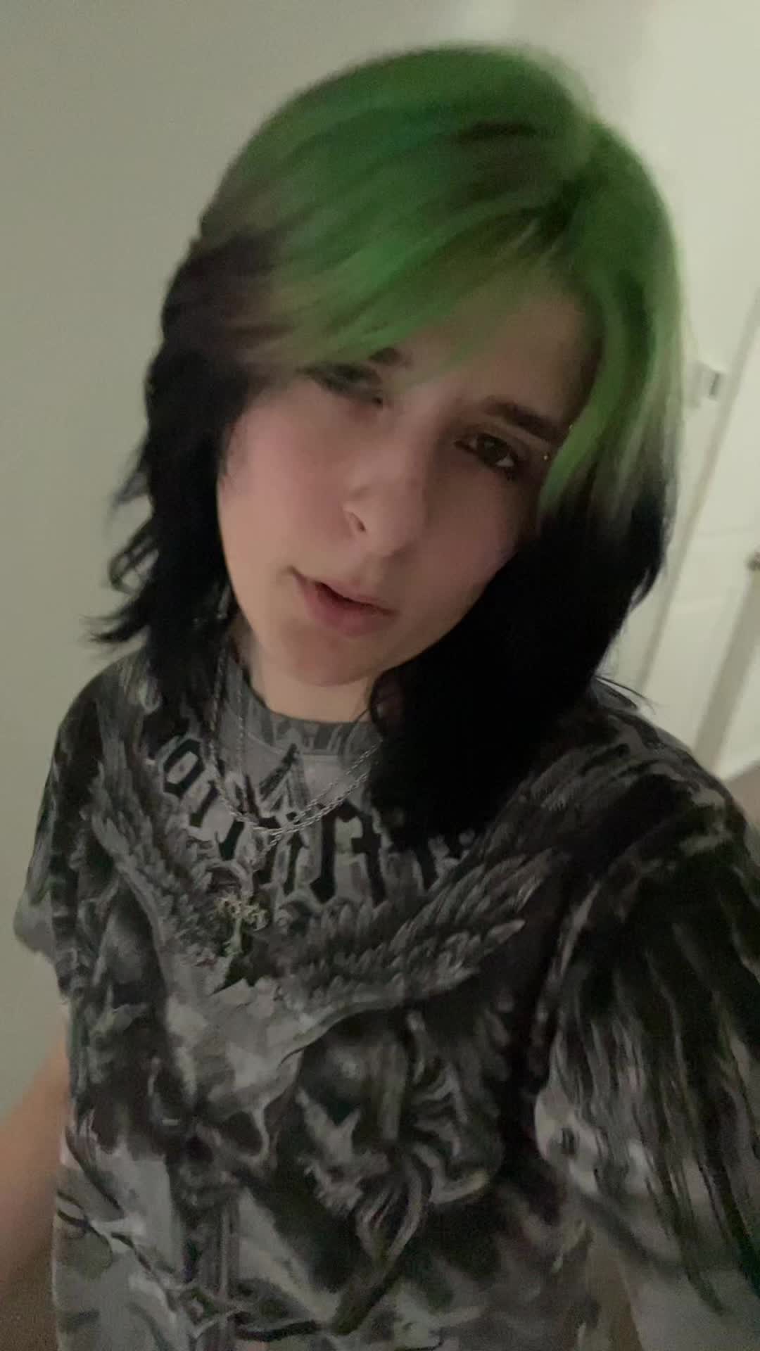 @Notlil_55