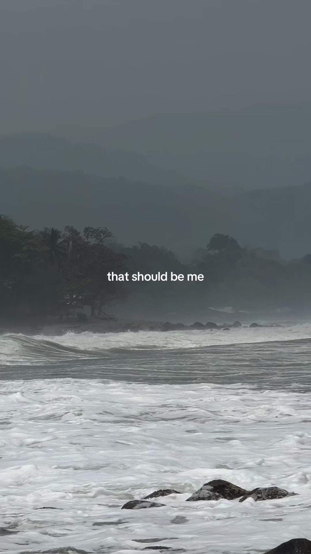 @ᴖ̈