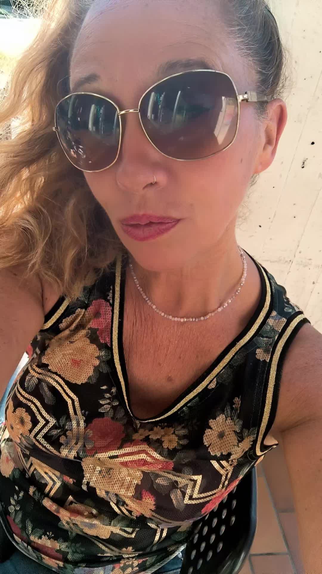@Valentina Candelari