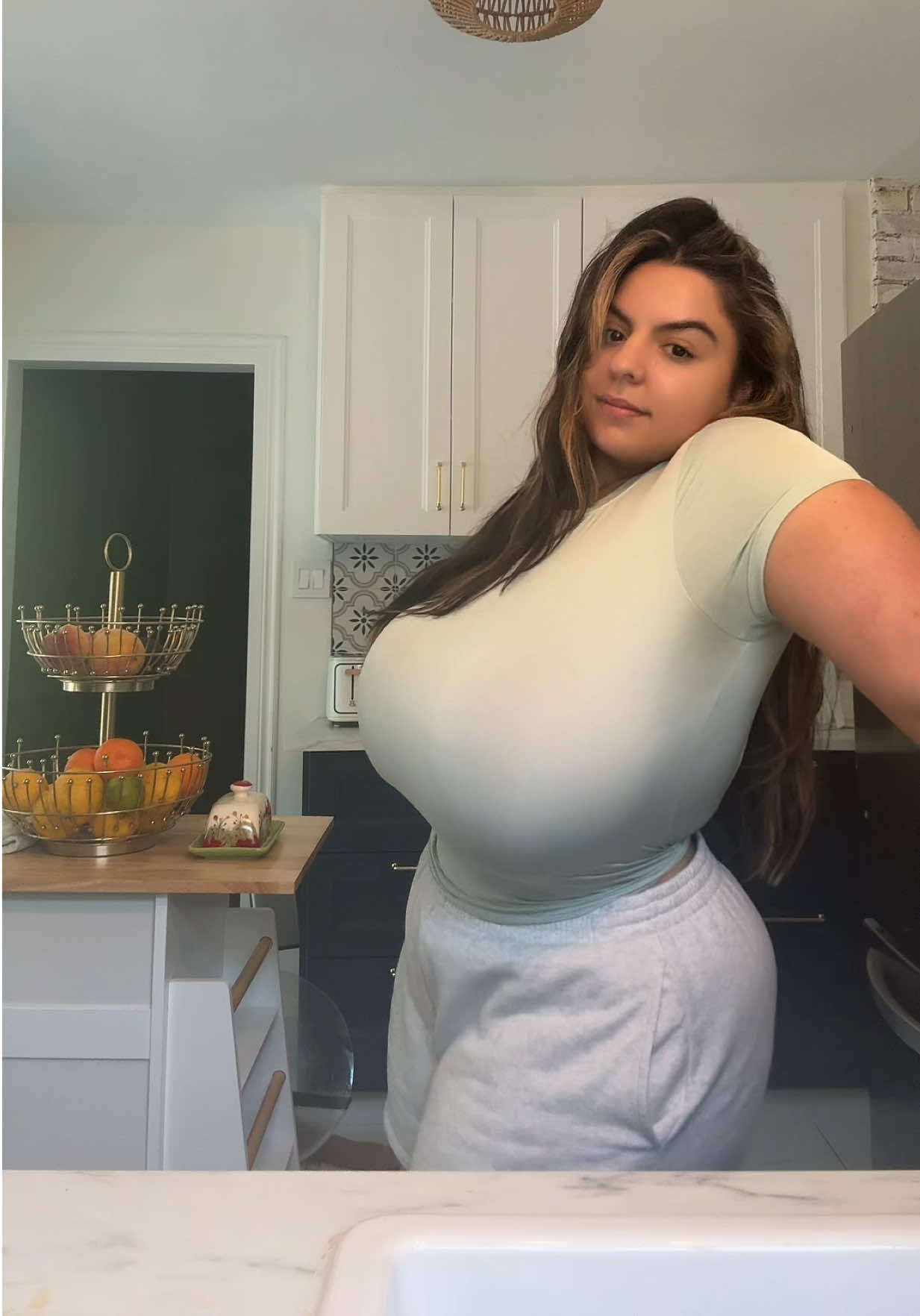 @iloveteniah