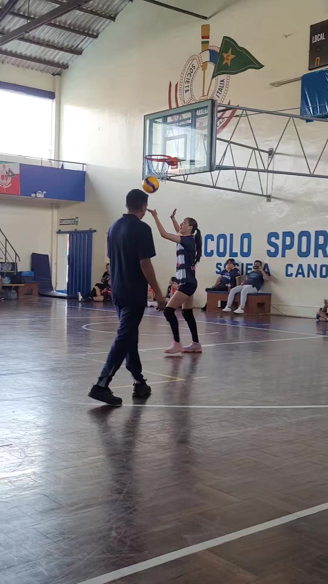 @Federación Peruana de Vóleibol