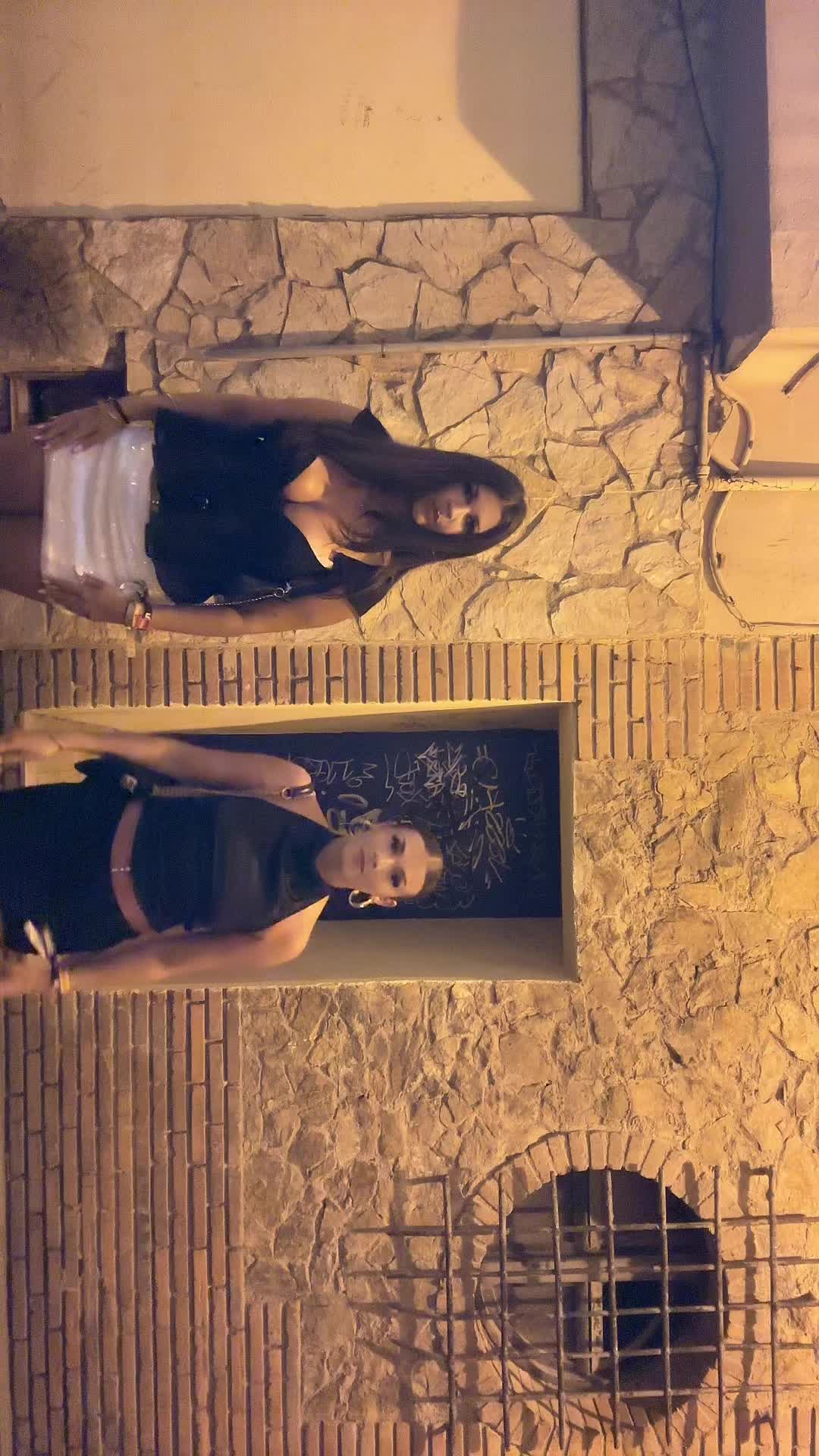 @TwoBestiesOneMess