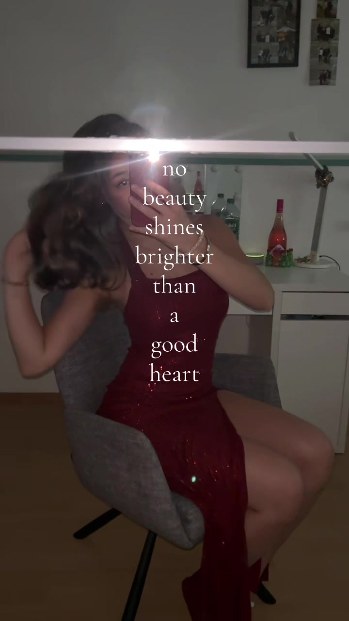 @Luna