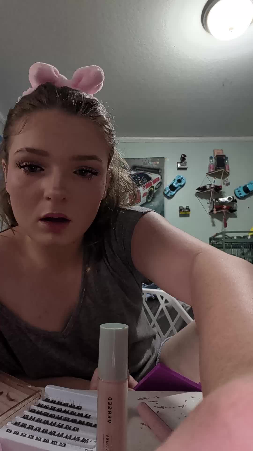 @sophia uu loserr✝️🥎🎸 🦇