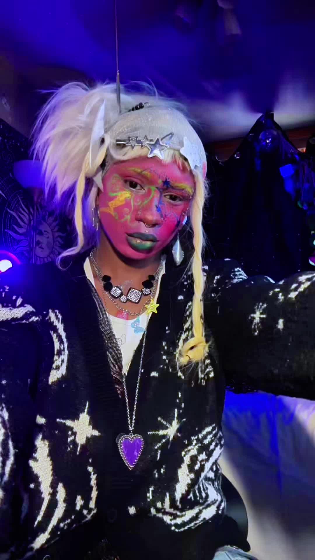 @⋆.˚𖦹Blindedstar⋆✮⋆.˚