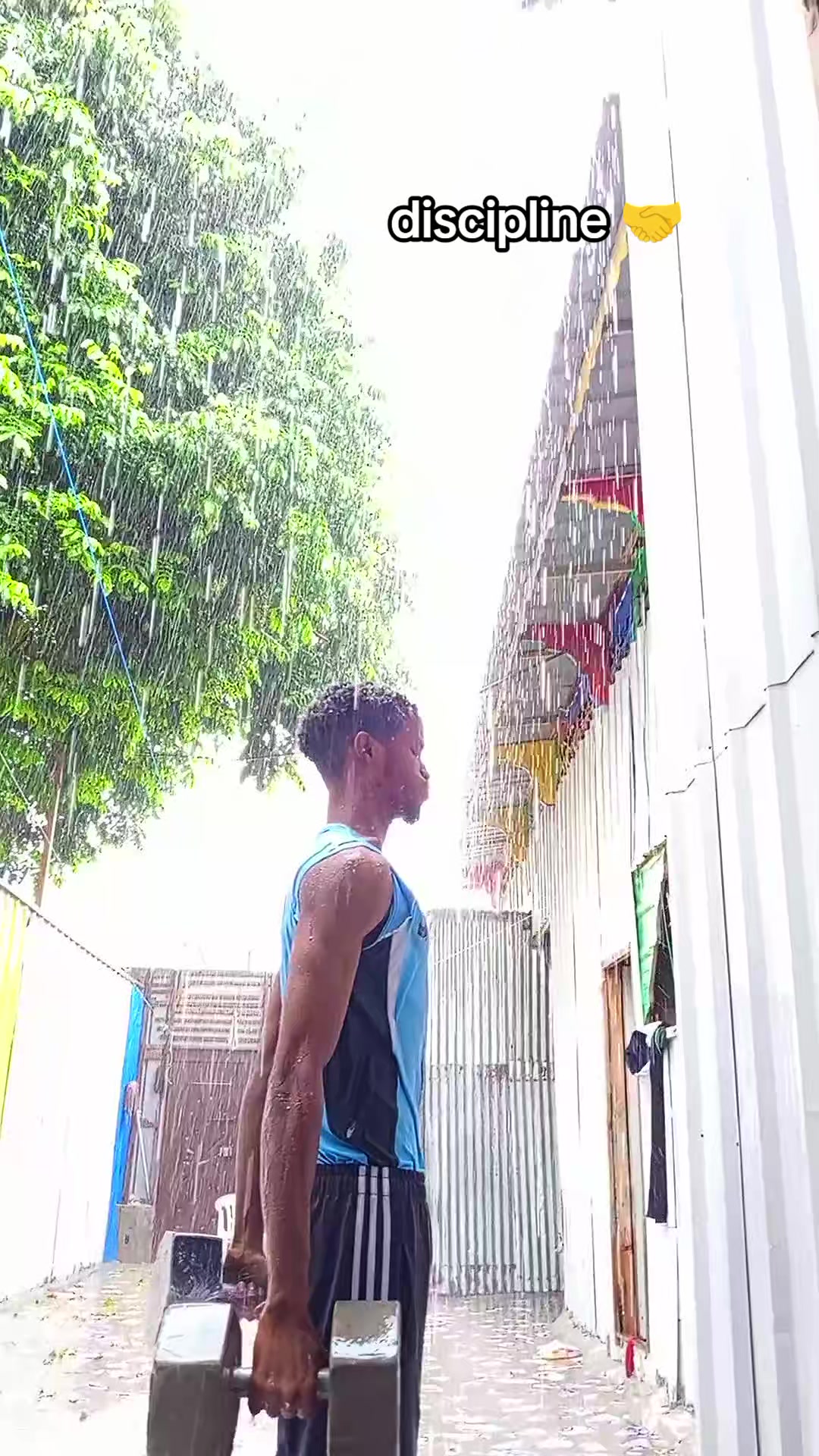 @𝕐𝔸ℍ𝕐𝔼📊