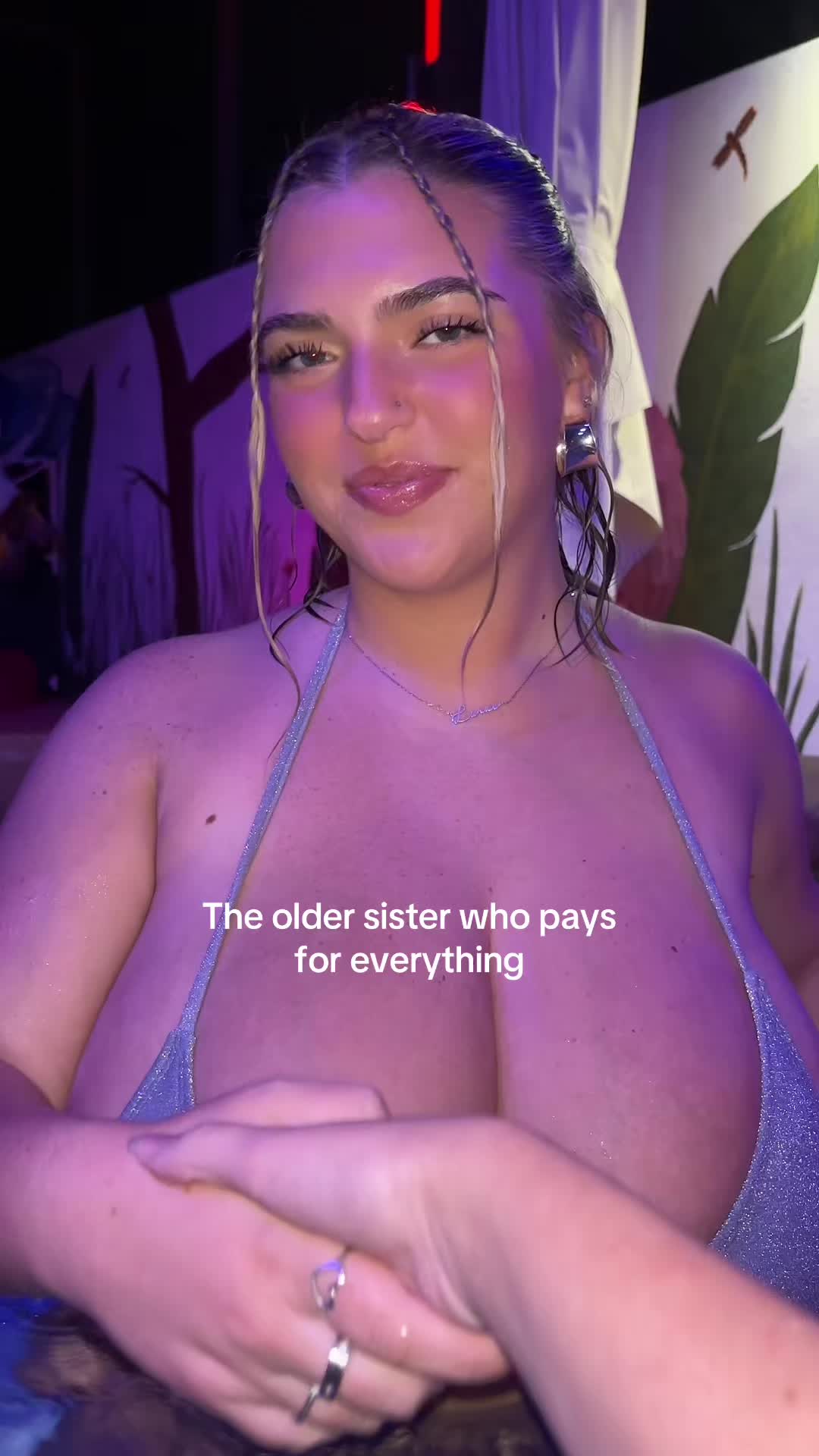 @Seerahb