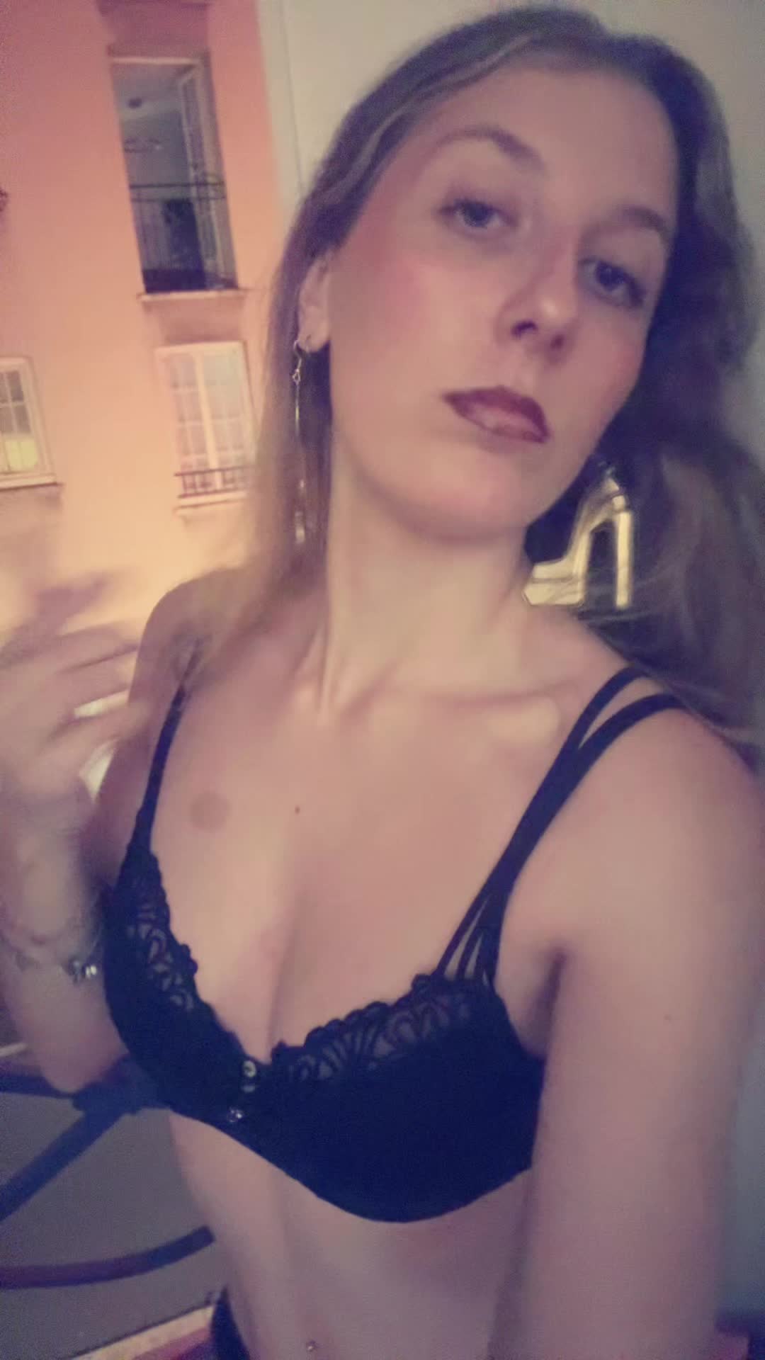@Li$on☮️🩷💙🤍