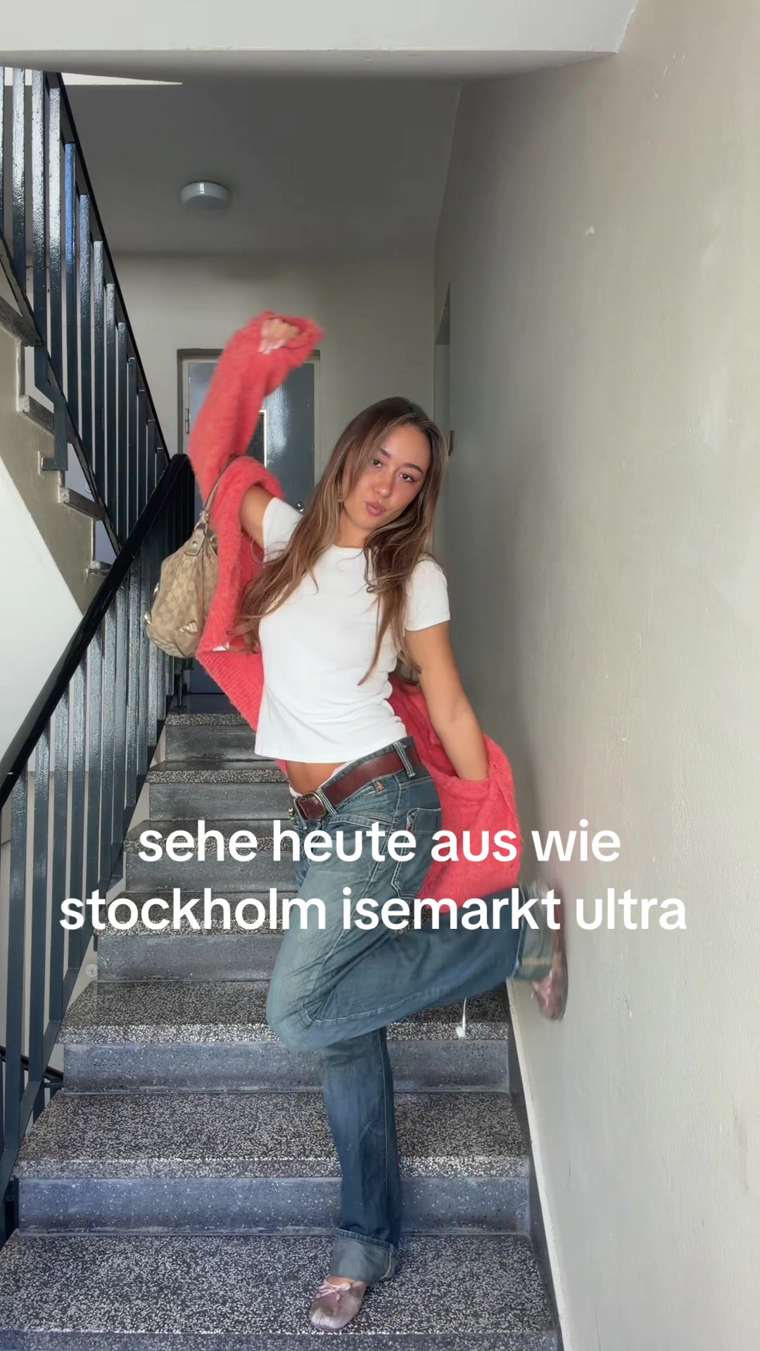 @🐰