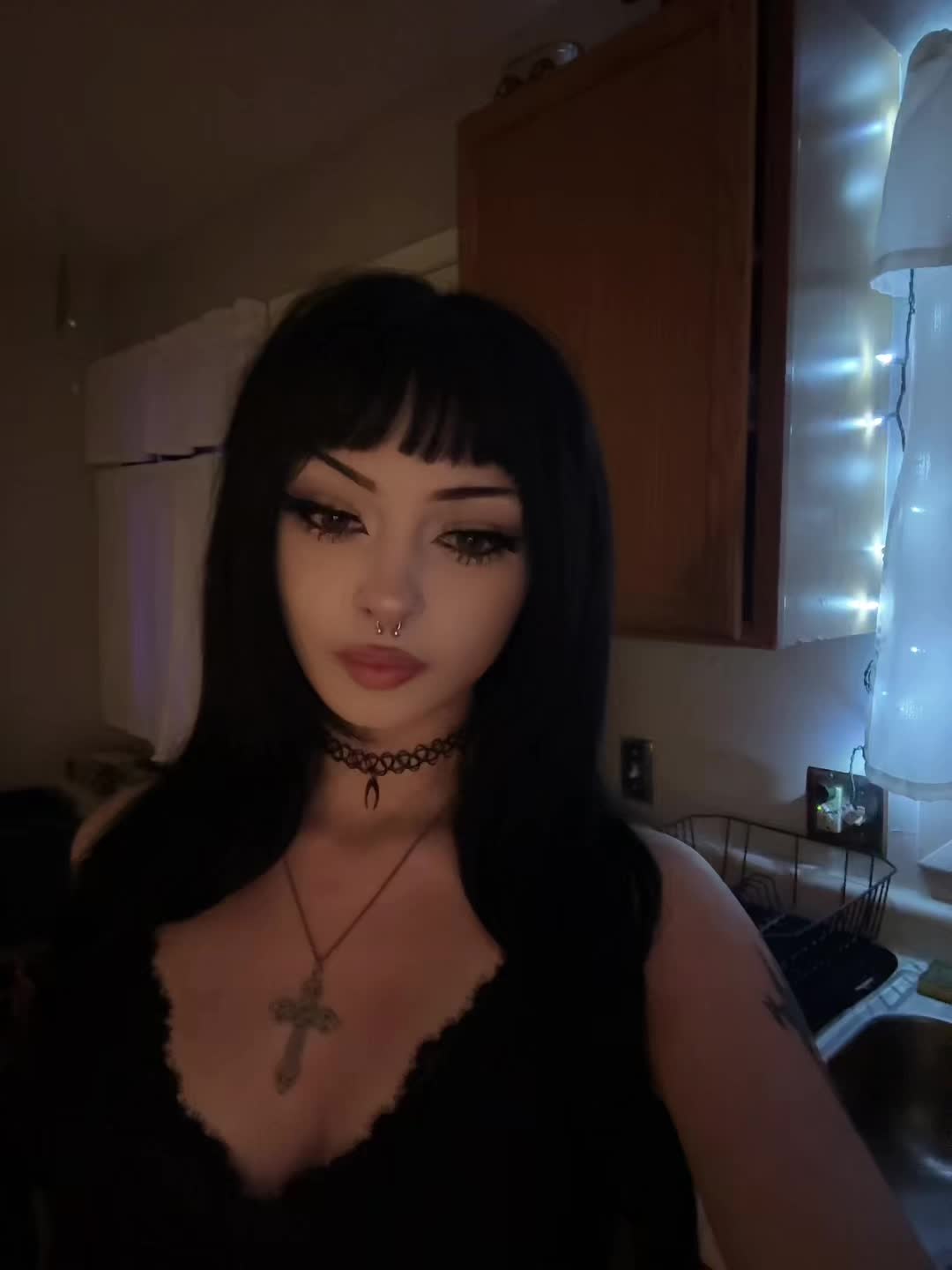 @𝐯𝐢𝐚