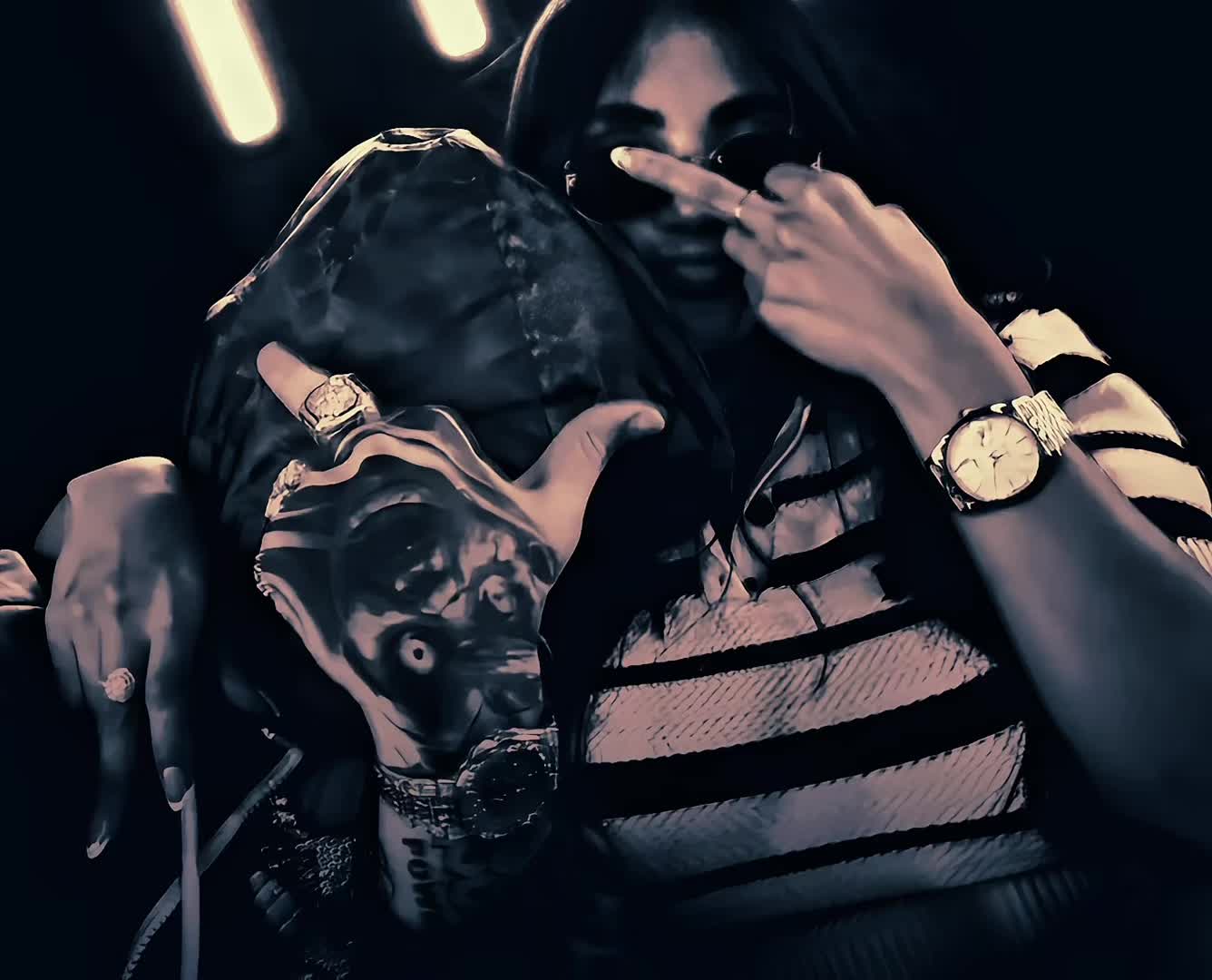 @🦇