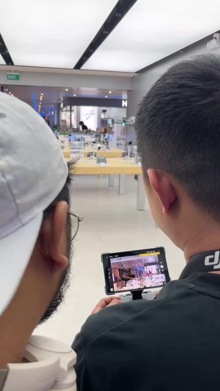 @DJI Authorised Store One Ayala